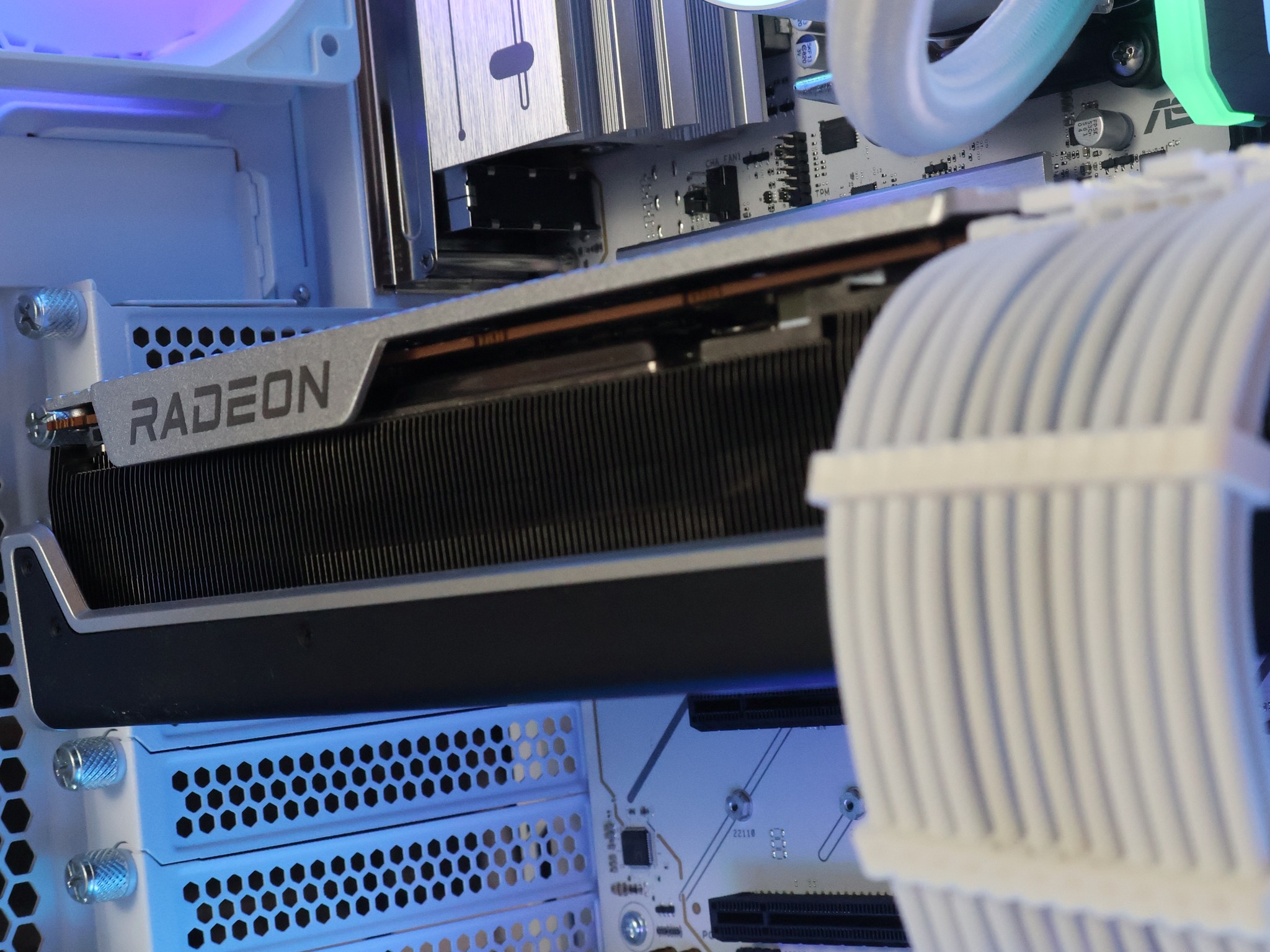 ⚪ Ryzen 7 7800X3D/RX 7900XTX 24GB Gaming/Streaming PC ⚪