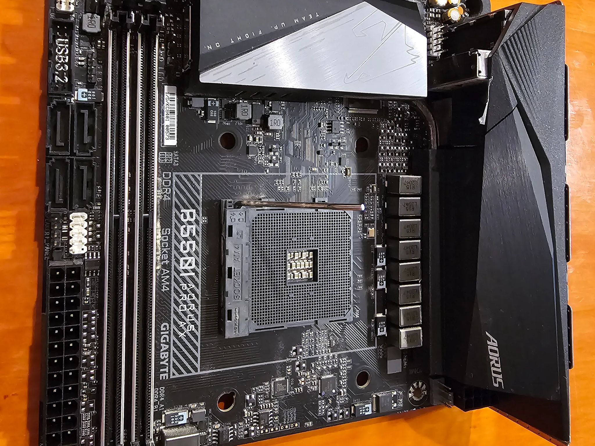 B550i Aorus Pro AX Motherboard