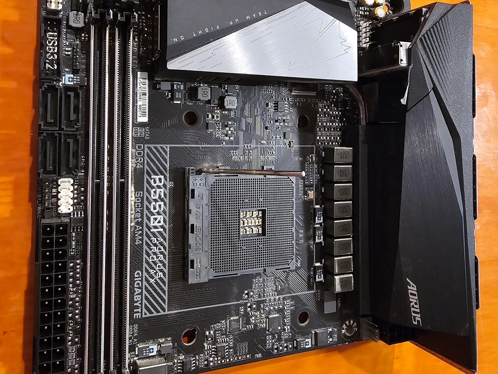 B550i Aorus Pro AX Motherboard
