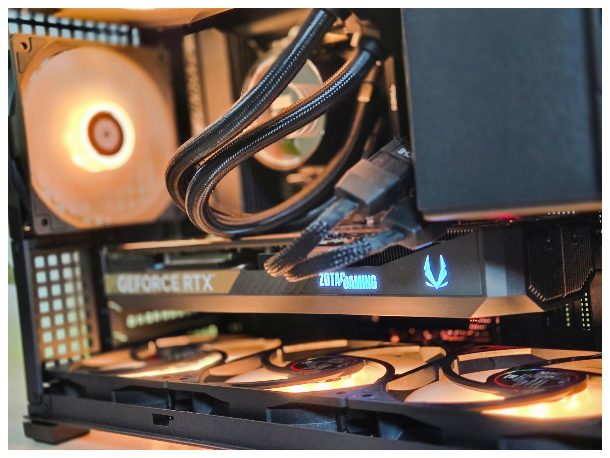 RTX 5070 Ti | Ryzen 7800X3D | 2TB SSD | RGB Gaming PC