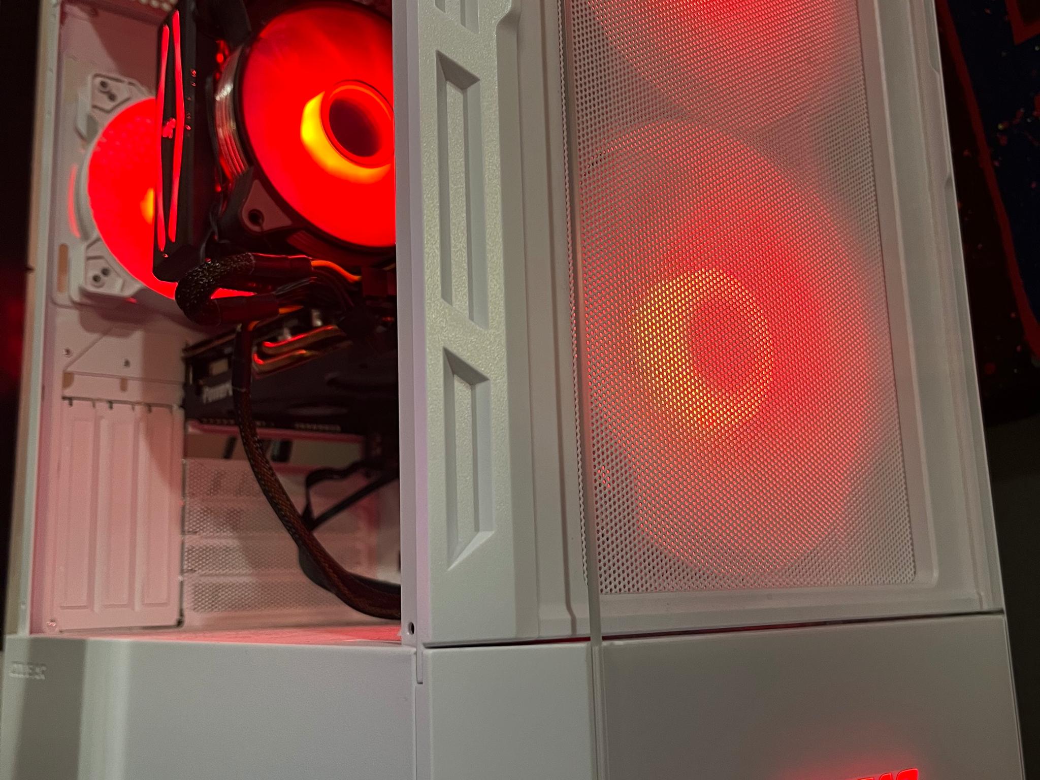 ALL WHITE 1080p/1440p Streaming/Gaming PC | RX 5700XT, Intel i7 10700, 512GB SSD, 32GB DDR4