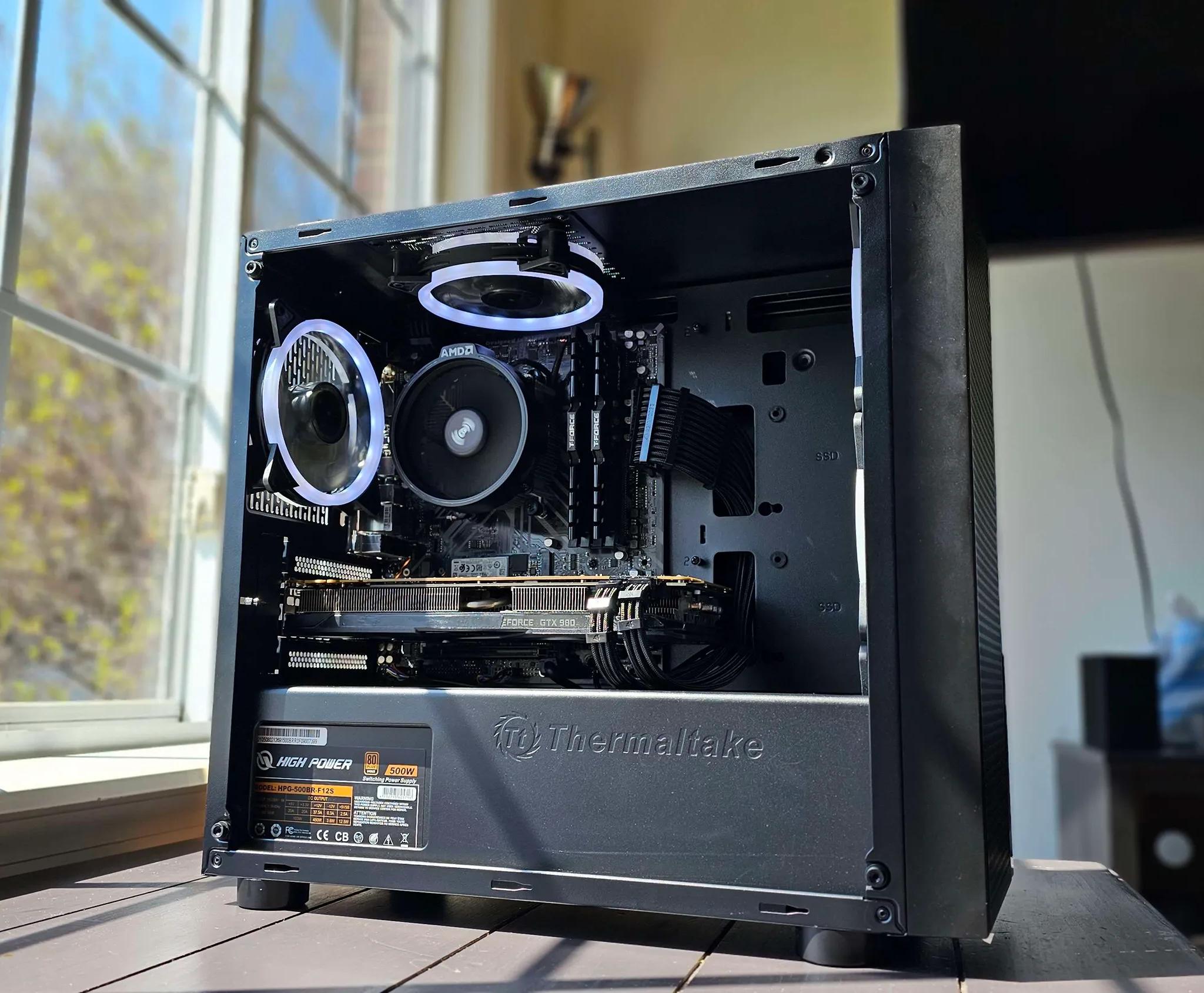 Yin ☯ R7 2700 Gtx 980 Gaming Pc