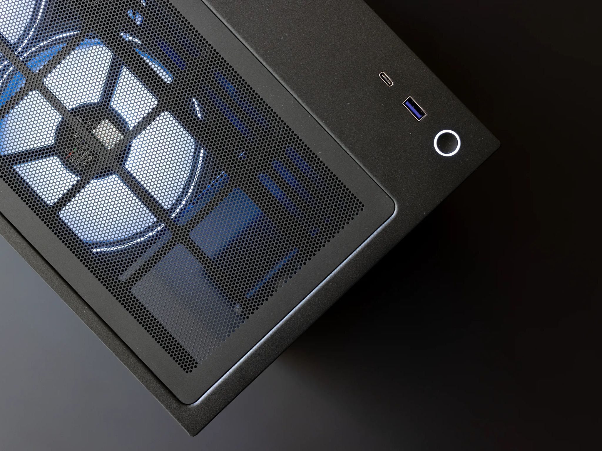 RTX 3090 24GB, Ryzen 5 9600X, 32GB DDR5 6000, 2TB NVME, WiFi, Gaming PC