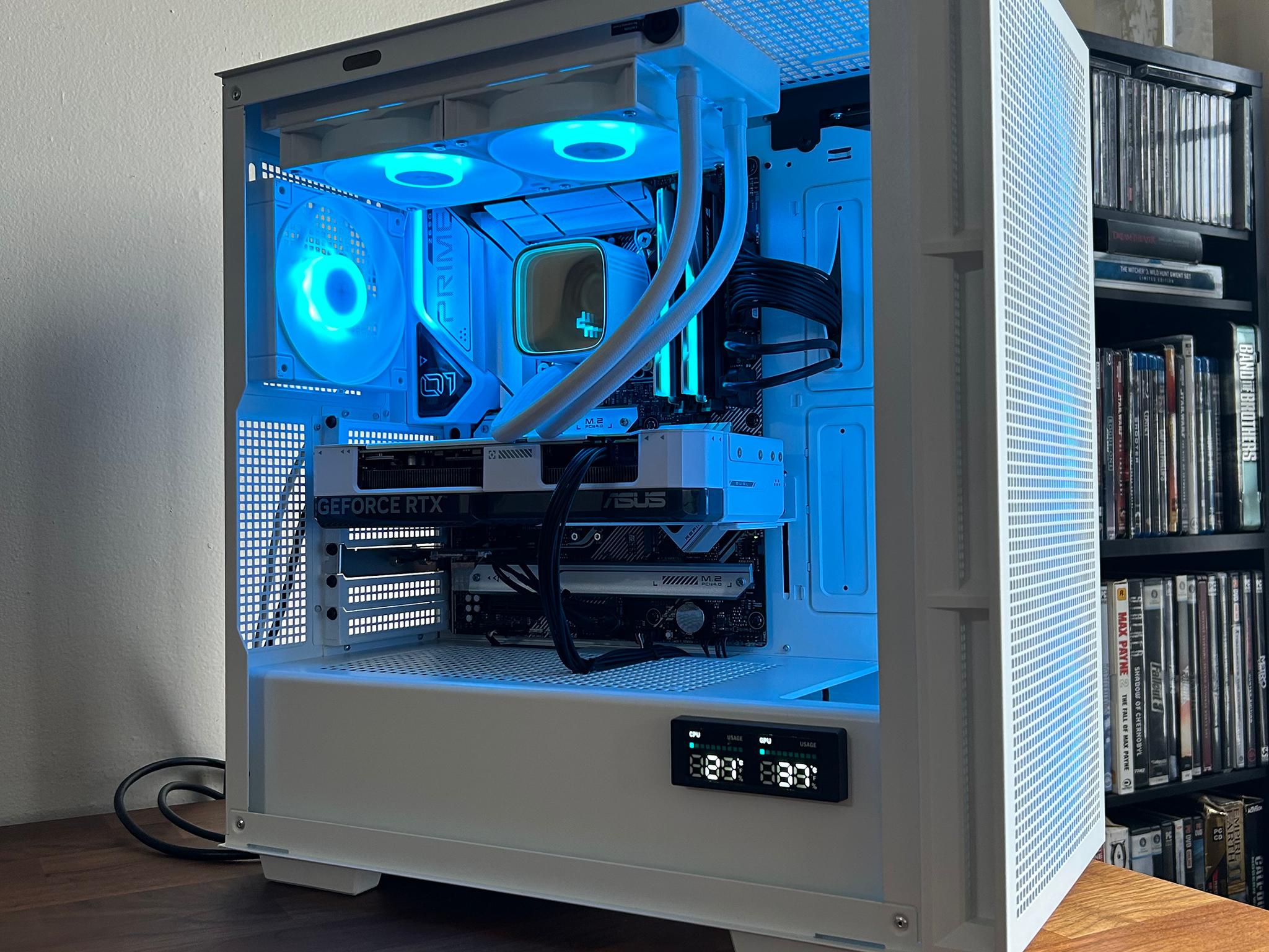 RTX 4070 | Intel i5 12600K | 32GB DDR5 | The Starfield 01