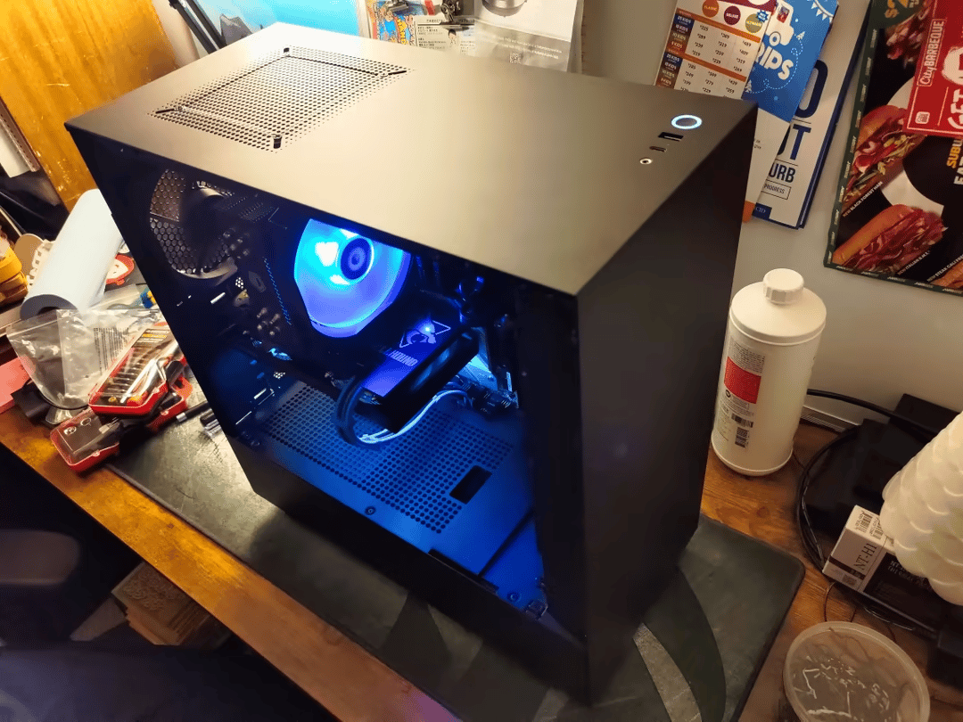 Gunjō 群青 | 11400F + RX 6600 Gaming PC with Blue Motif