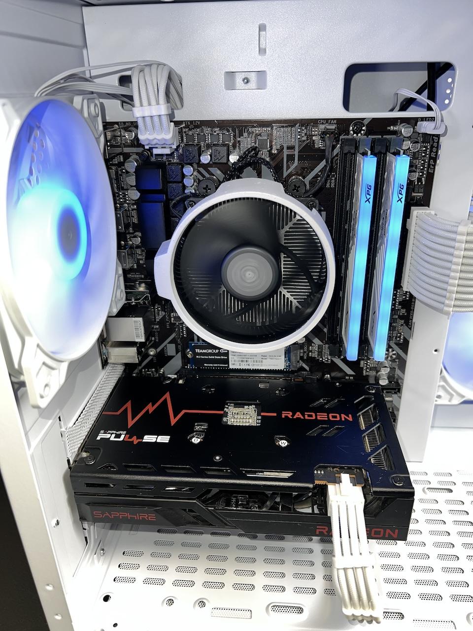 Ryzen 5 3600 RX 6600 16GB RAM 1TB M.2 Wifi 5 Bluetooth Window 10 Gaming PC