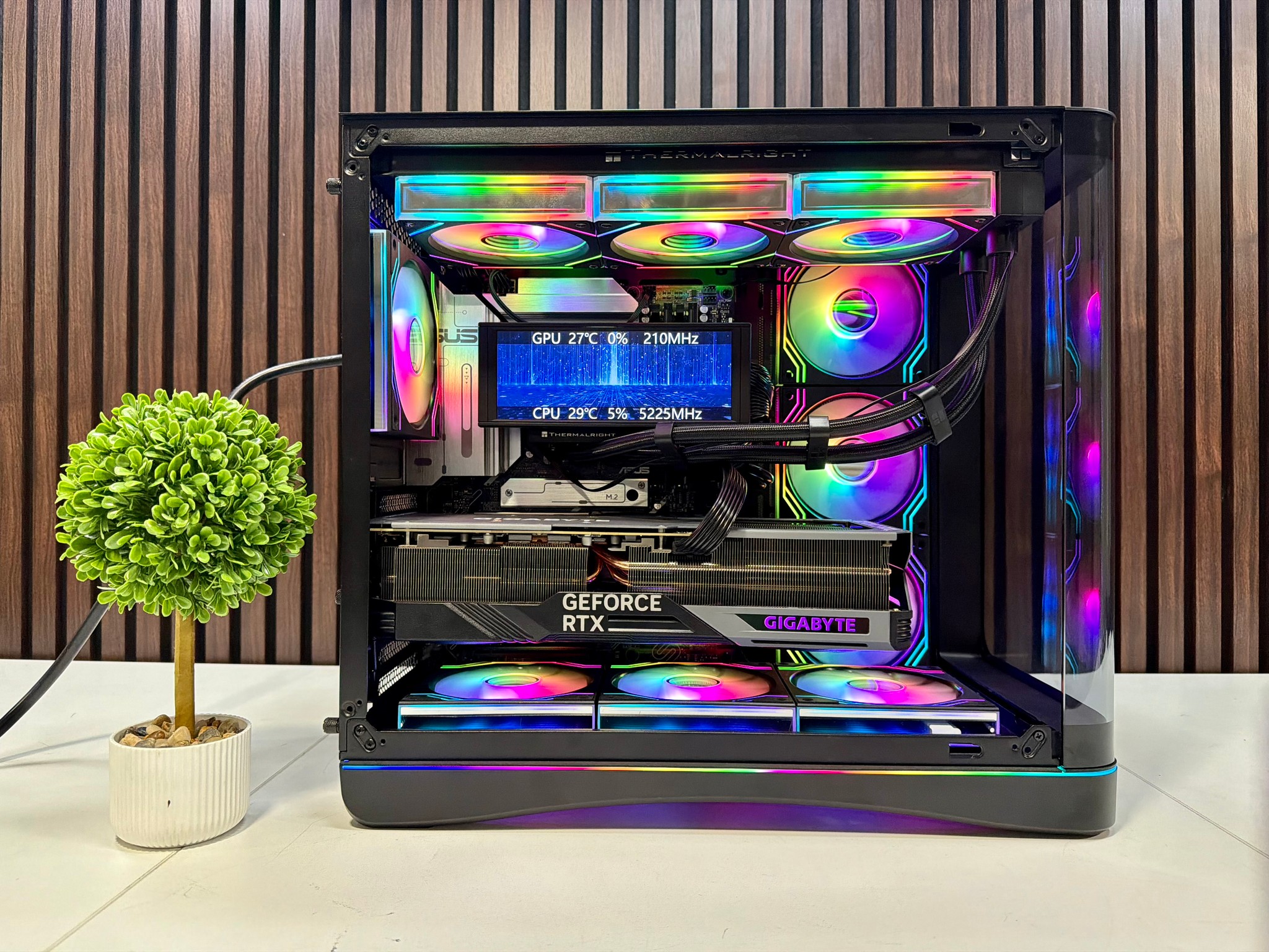 RTX 4080 | Ryzen 9800X3D | 32GB DDR5 | 2TB M.2 | 1000 Watt Gold PSU | LCD AIO
