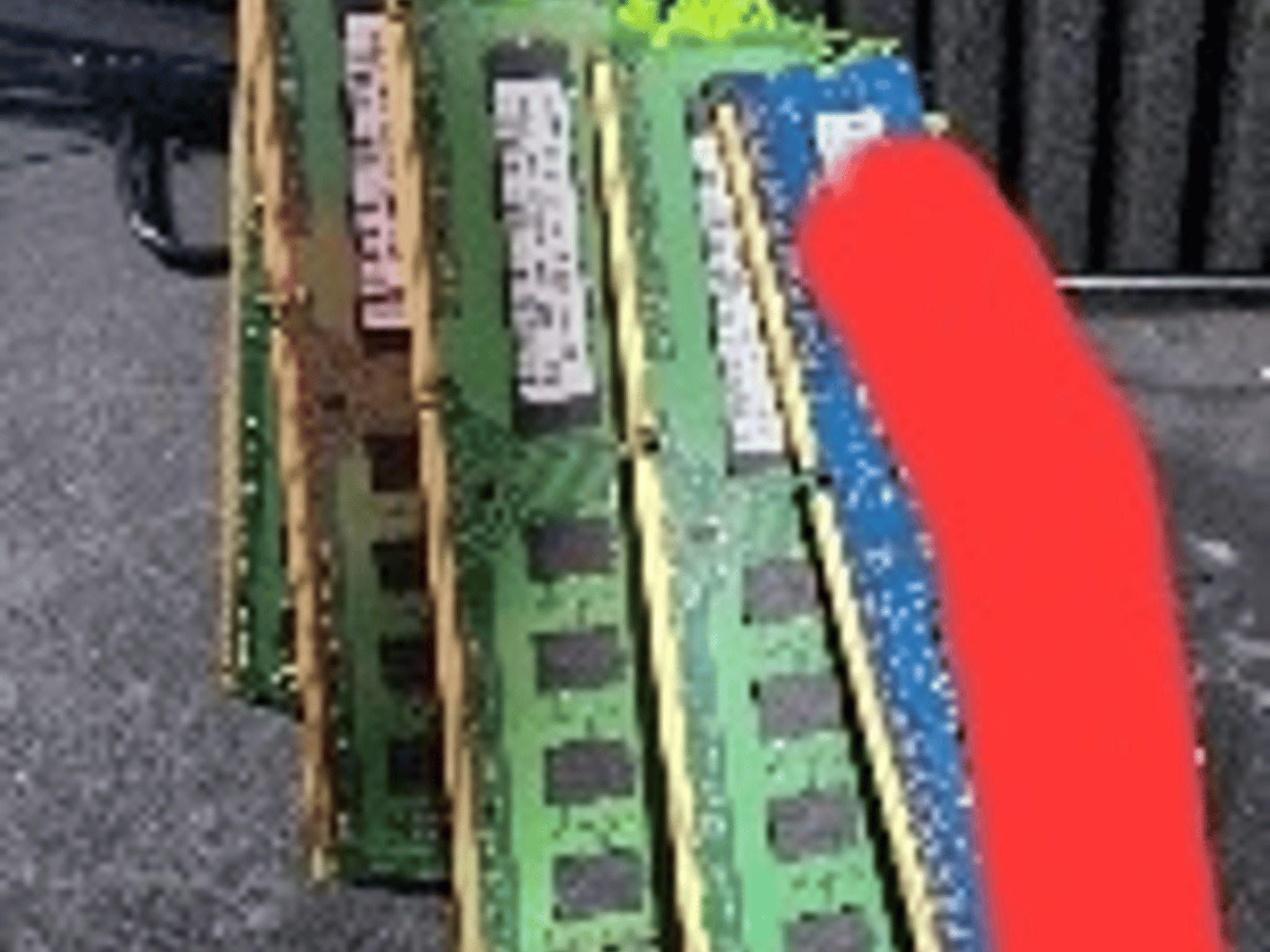 4x2GB Samsung DDR3 RAM