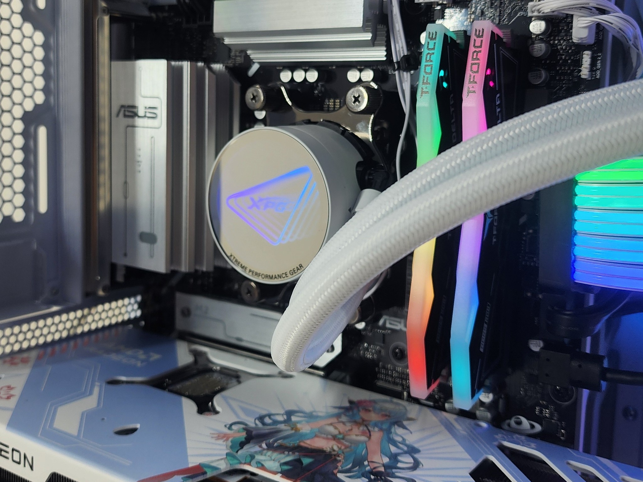 Gaming PC Ryzen 7 7800X3D 32GB RAM 2TB SSD RX 9070 XT 16GB Windows 11 Computer