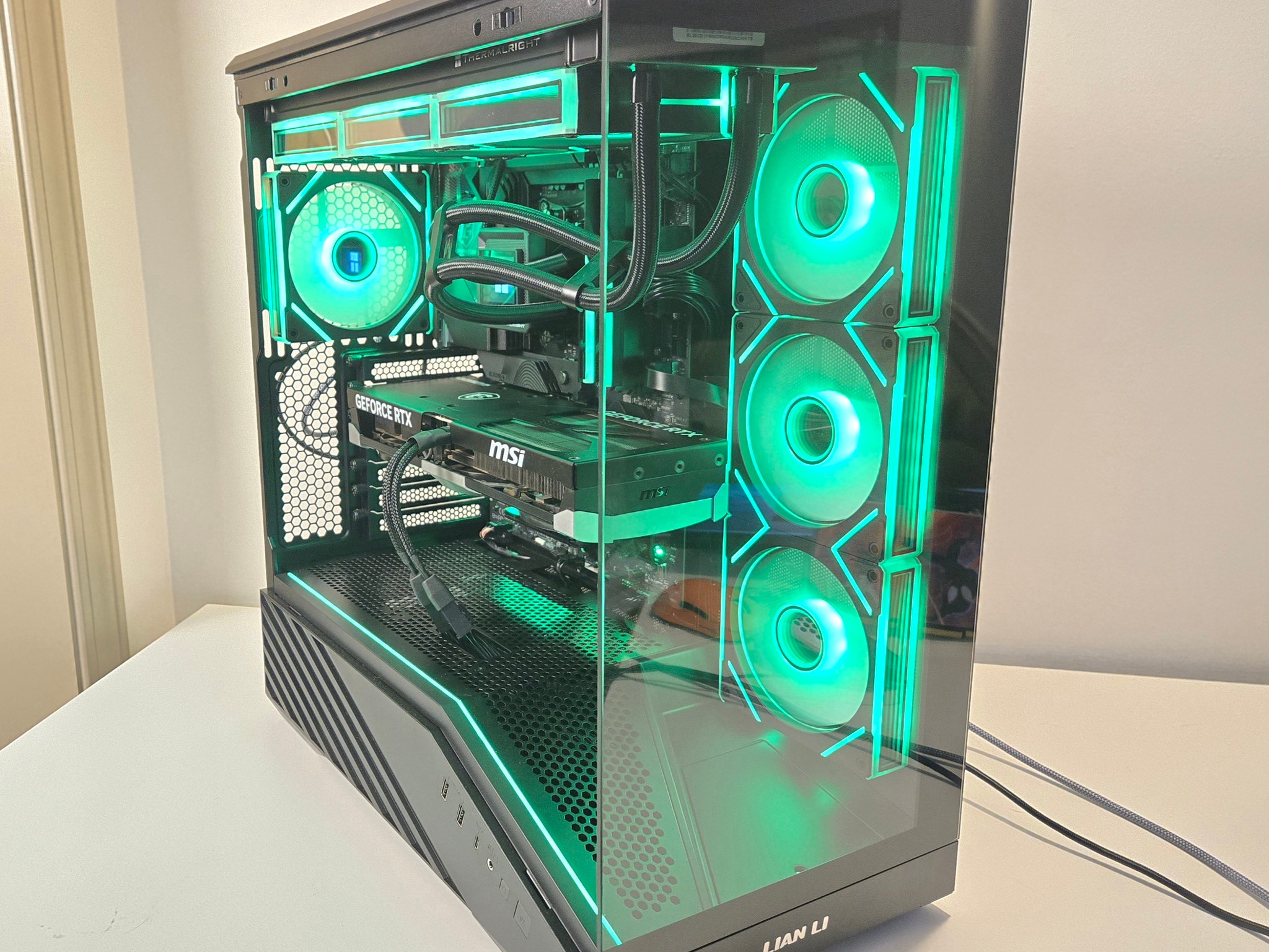 RTX 5070 Ti | Ryzen 7 9800X3D | 32gb DDR5 | 2TB NVME 🖤