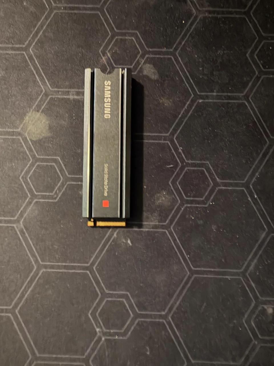 Samsung 980 PRO with Heatsink 2TB