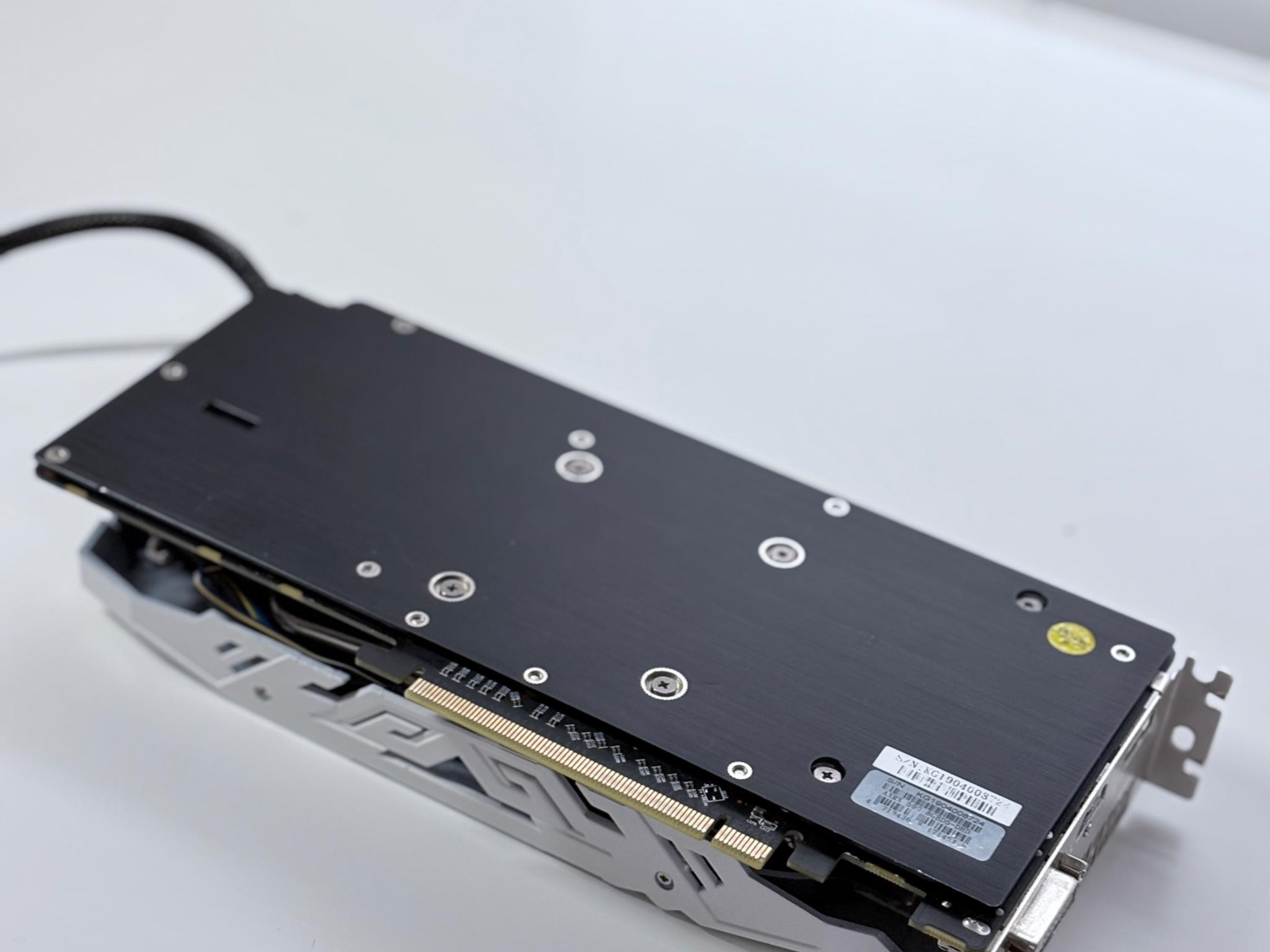 PRICE DROP! White Out PowerColor Rx 590 8gb Red Dragon Modded