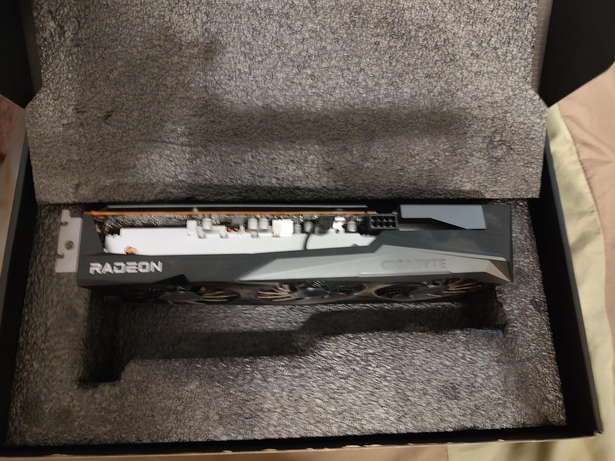 RX 6600 XT Gigabyte OC edition