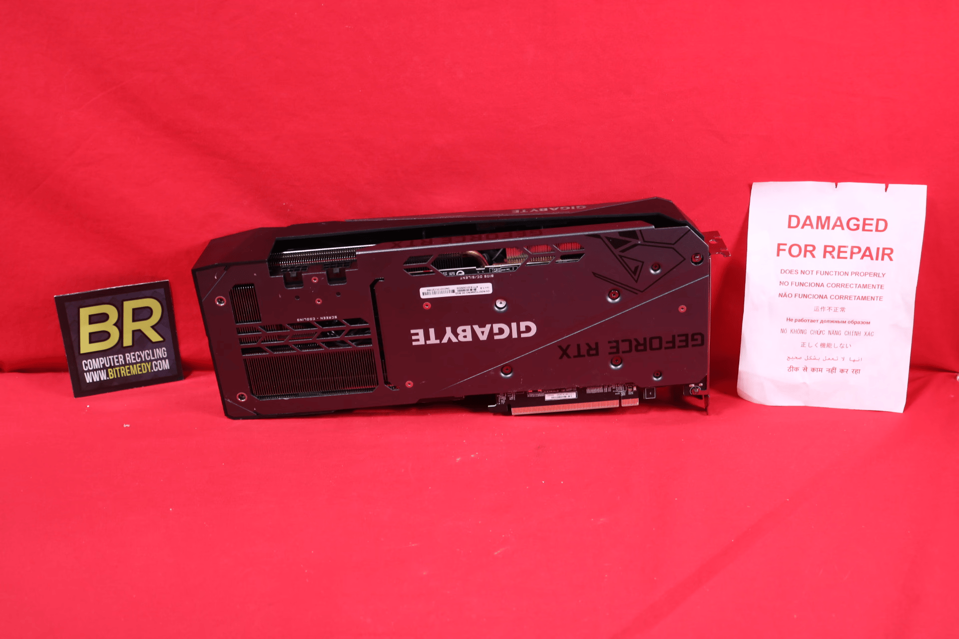 *AS IS/FOR REPAIR* Gigabyte GeForce RTX 3070 Ti Gaming OC 8GB GDDR6X PCIe 4.0 x16 Desktop GPU