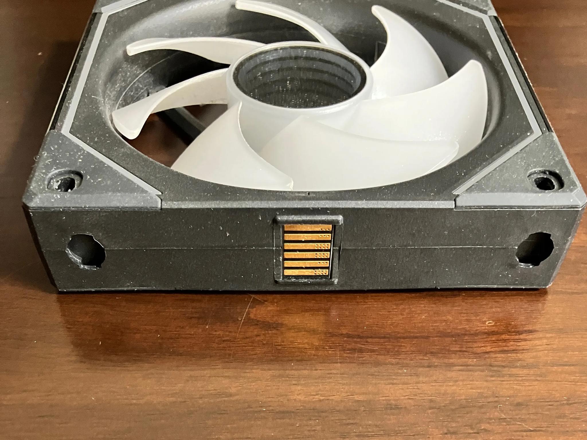 Lian Li UNI Fan SL-Infinity 120MM x13