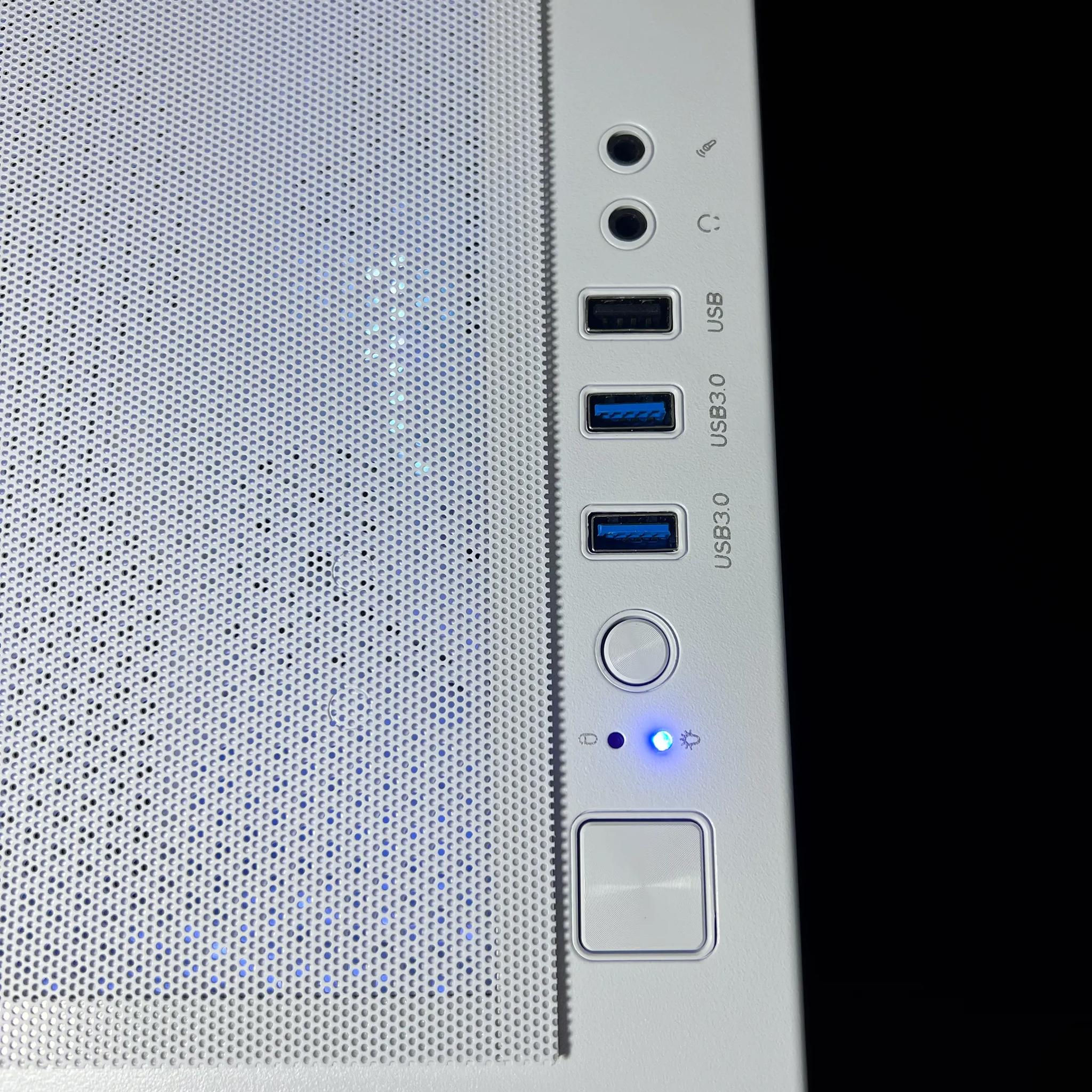 ⬜ RTX 3070 | Ryzen 5 5600 | Custom White PC ⬜