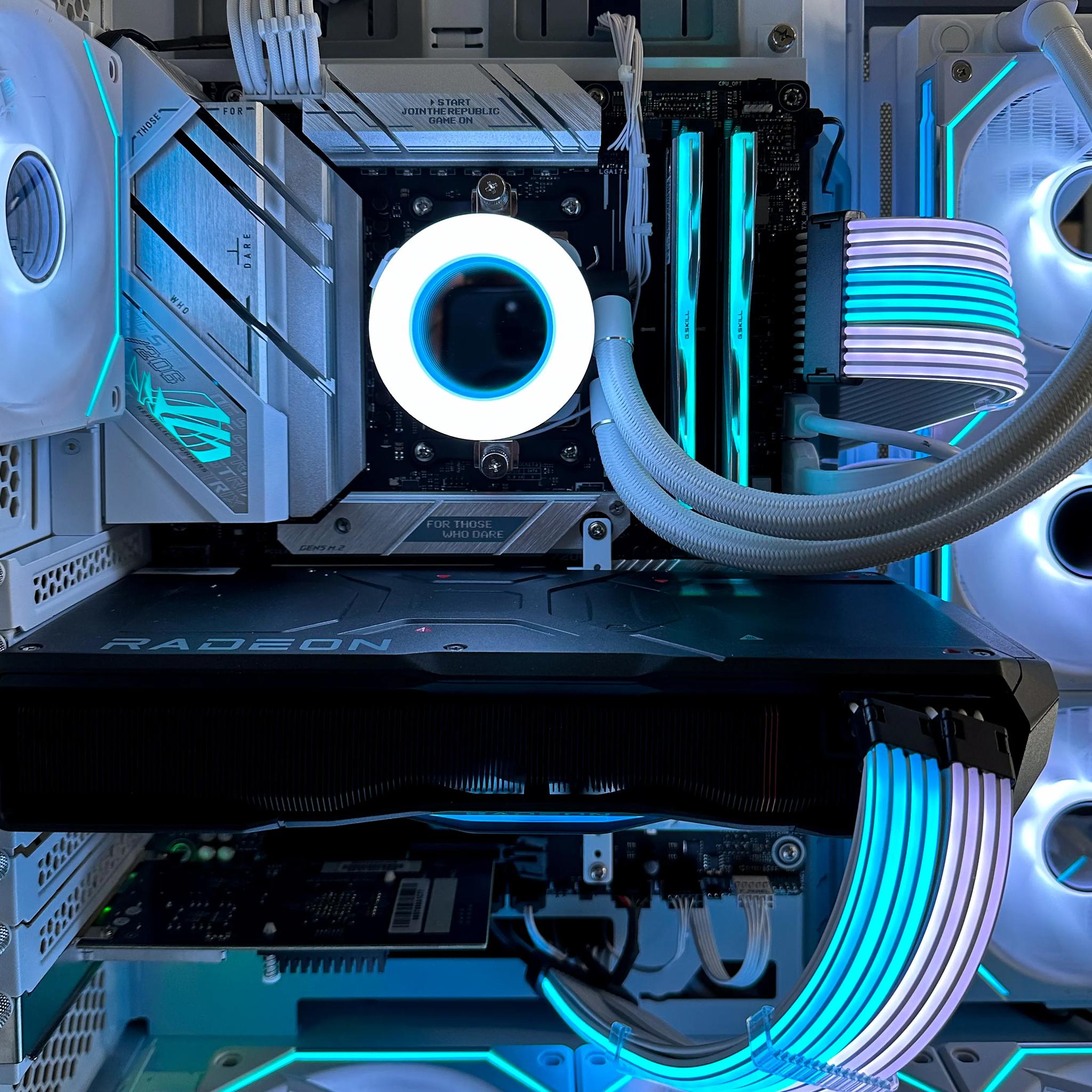 Ryzen 7 7700X|Radeon 7900 XTX 24 Gb in O11 Vision
