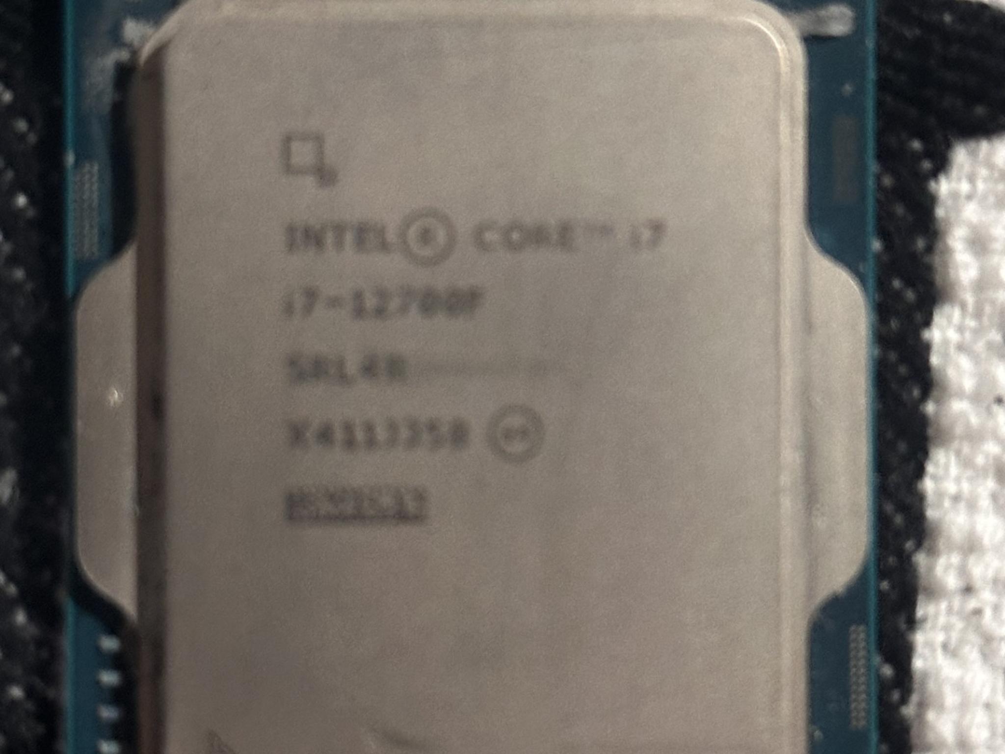 Intel Core i7-12700F