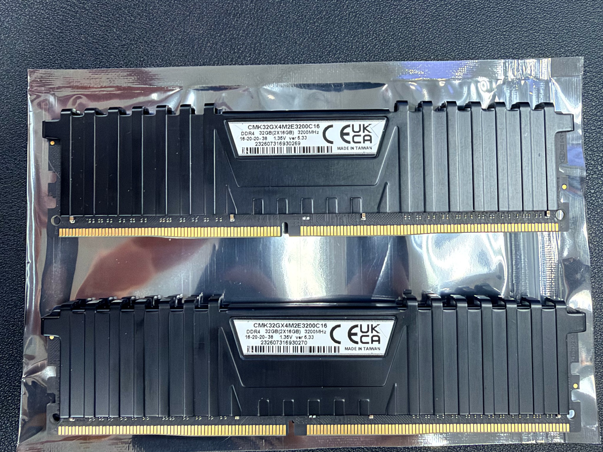 Corsair Vengeance LPX 32GB (2x16GB) DDR4-3200 C16 CMK32GX4M2E3200C16