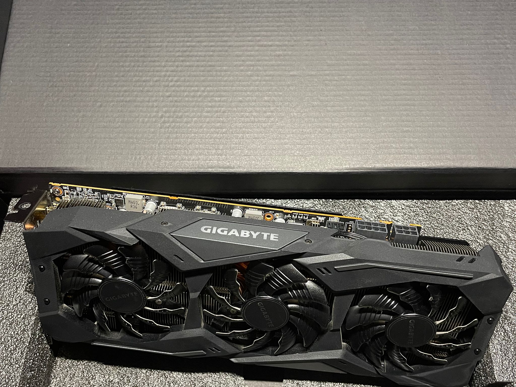 Gigabyte RX 5700 XT OC