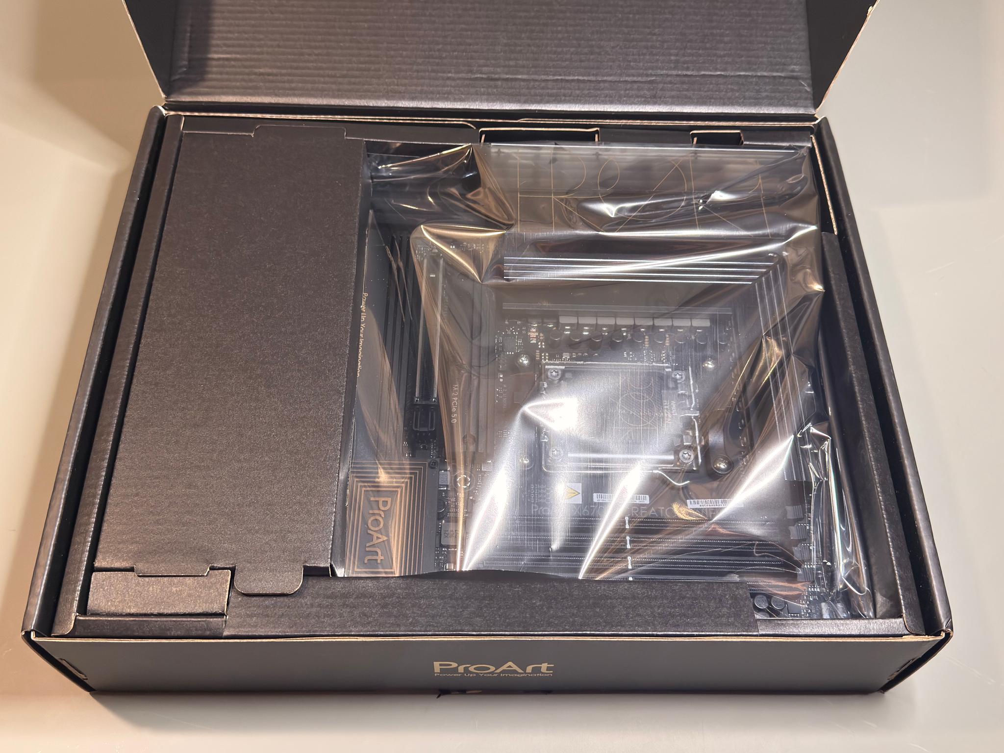 ASUS ProArt X670E-CREATOR WIFI - Image 2