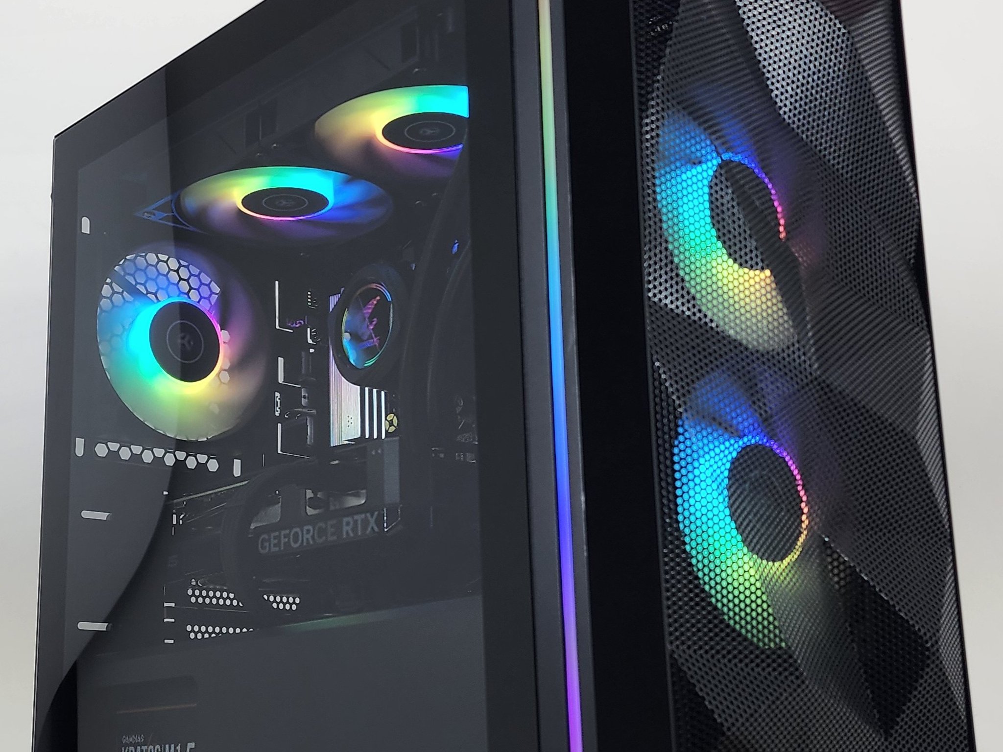 Gaming PC Ryzen 7 7800X3D 32GB RAM 1TB SSD RTX 4060 Ti 8GB Windows 11 Computer