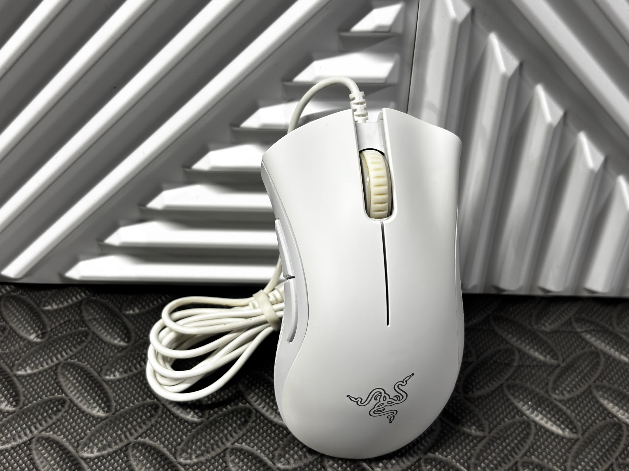 White Razer DeathAdder Essential Gaming Mouse | Wired | Tested Working