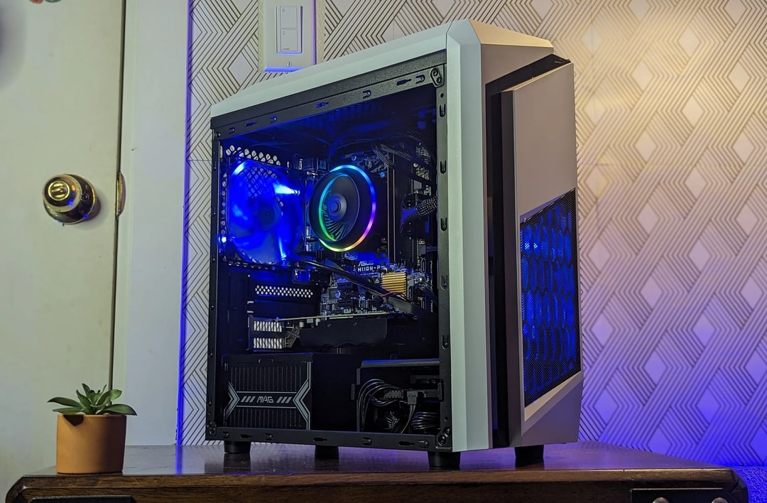 *CLEARANCE* 🎮 ESPORTS GAMING PC SETUP 🎮 - 1080p Gaming- Intel i7-7700 ...