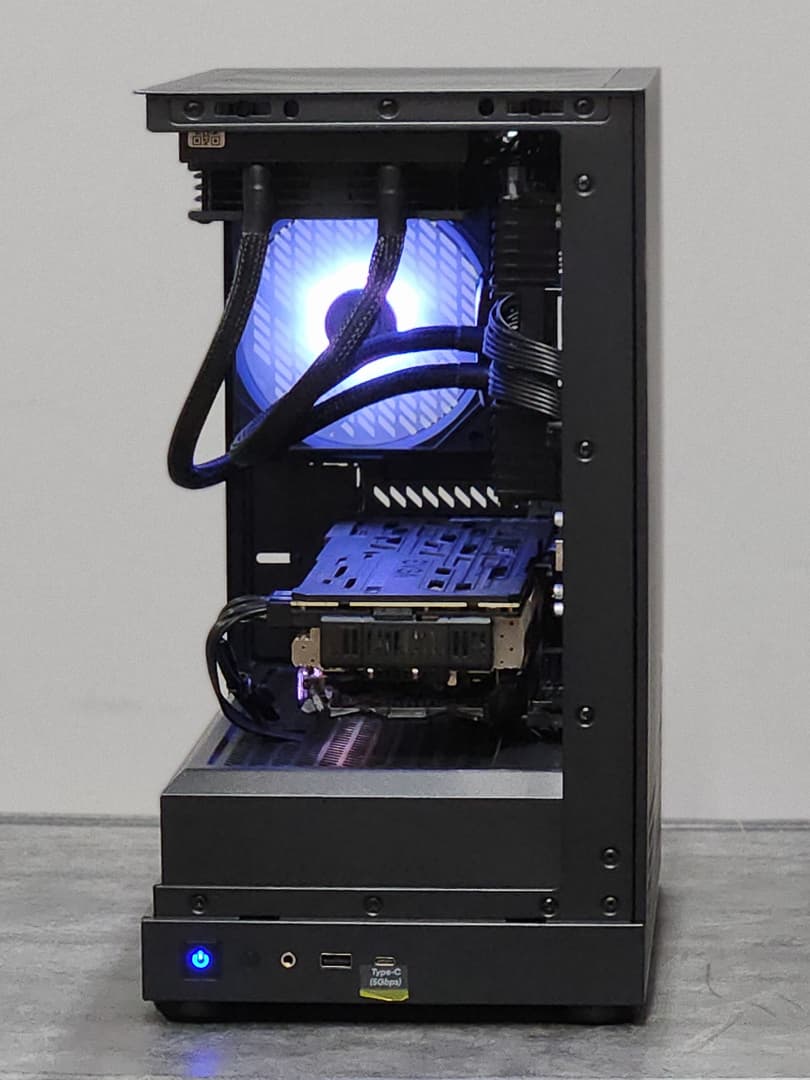 RTX 2080 Super 8GB | Ryzen 5 5600X | Liquid Cooled| 32GB DDR4 | 512GB SSD | Gaming PC