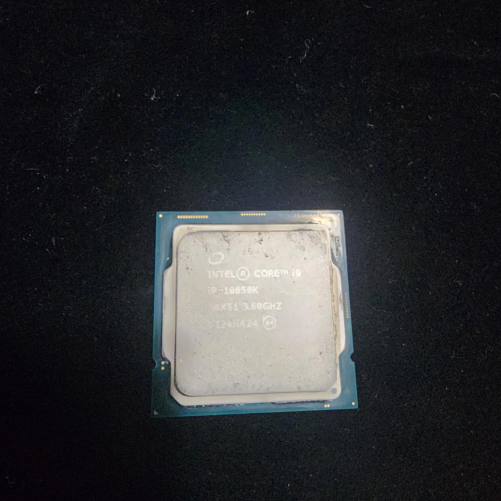 Intel Core i9-10850K