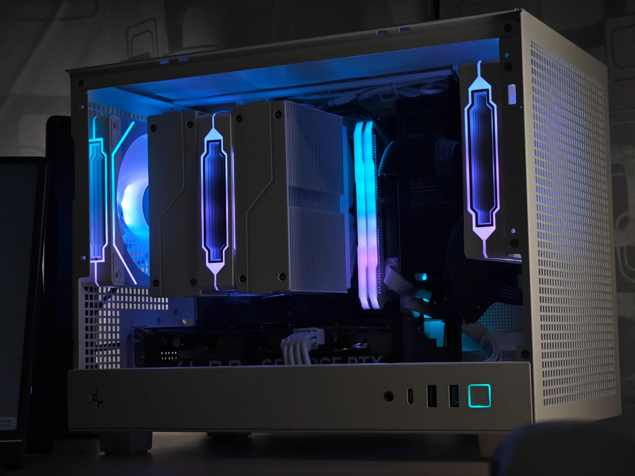 Ryzen 9 5900X, RTX 4060, 32GB DDR4, 1TB NVMe | Custom Mini ITX Gaming PC