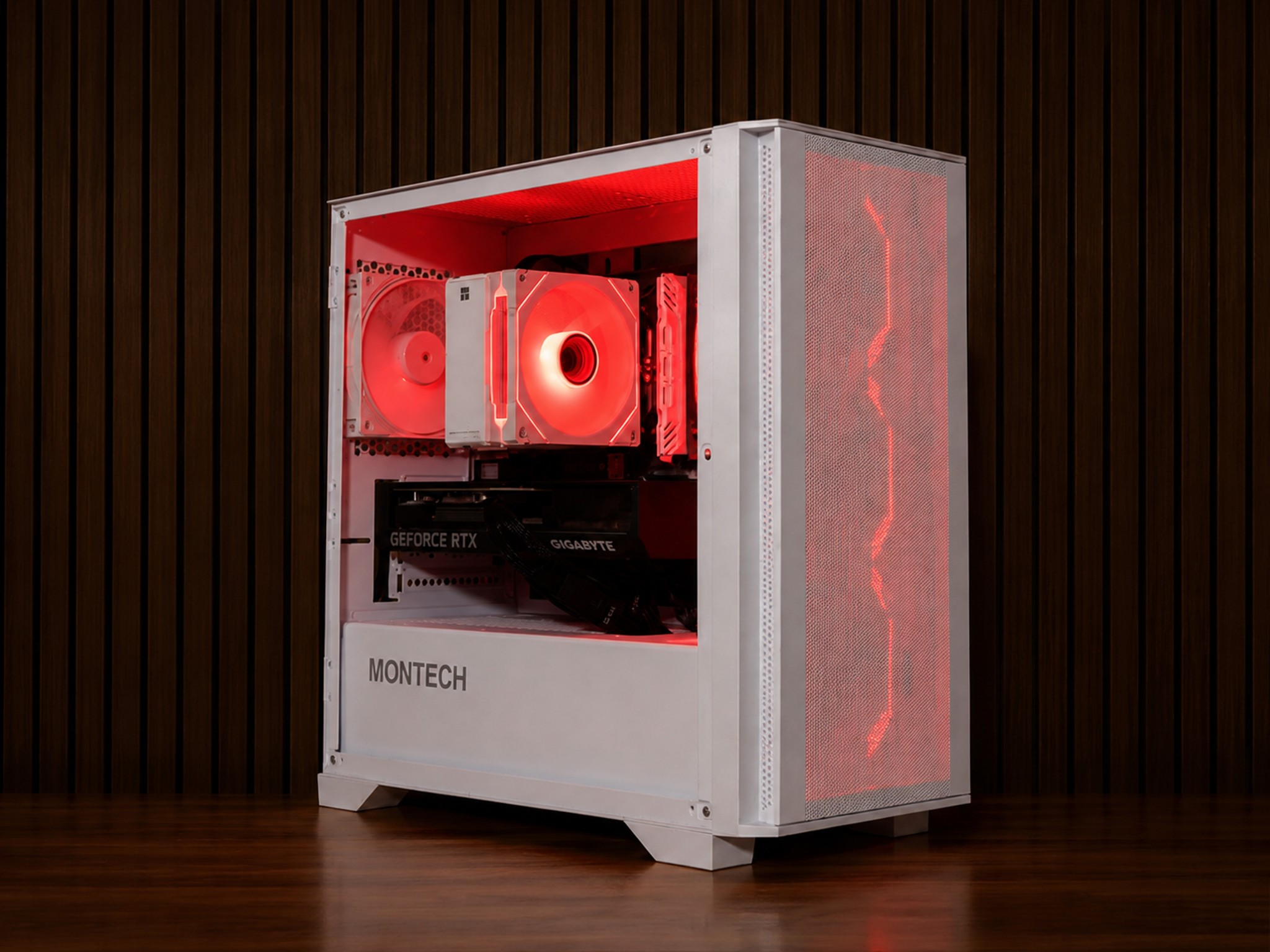 WHITEOUE | RTX 4070S 16GB | Ryzen 5 5600x | 32GB RAM | NVME | Windows 11|