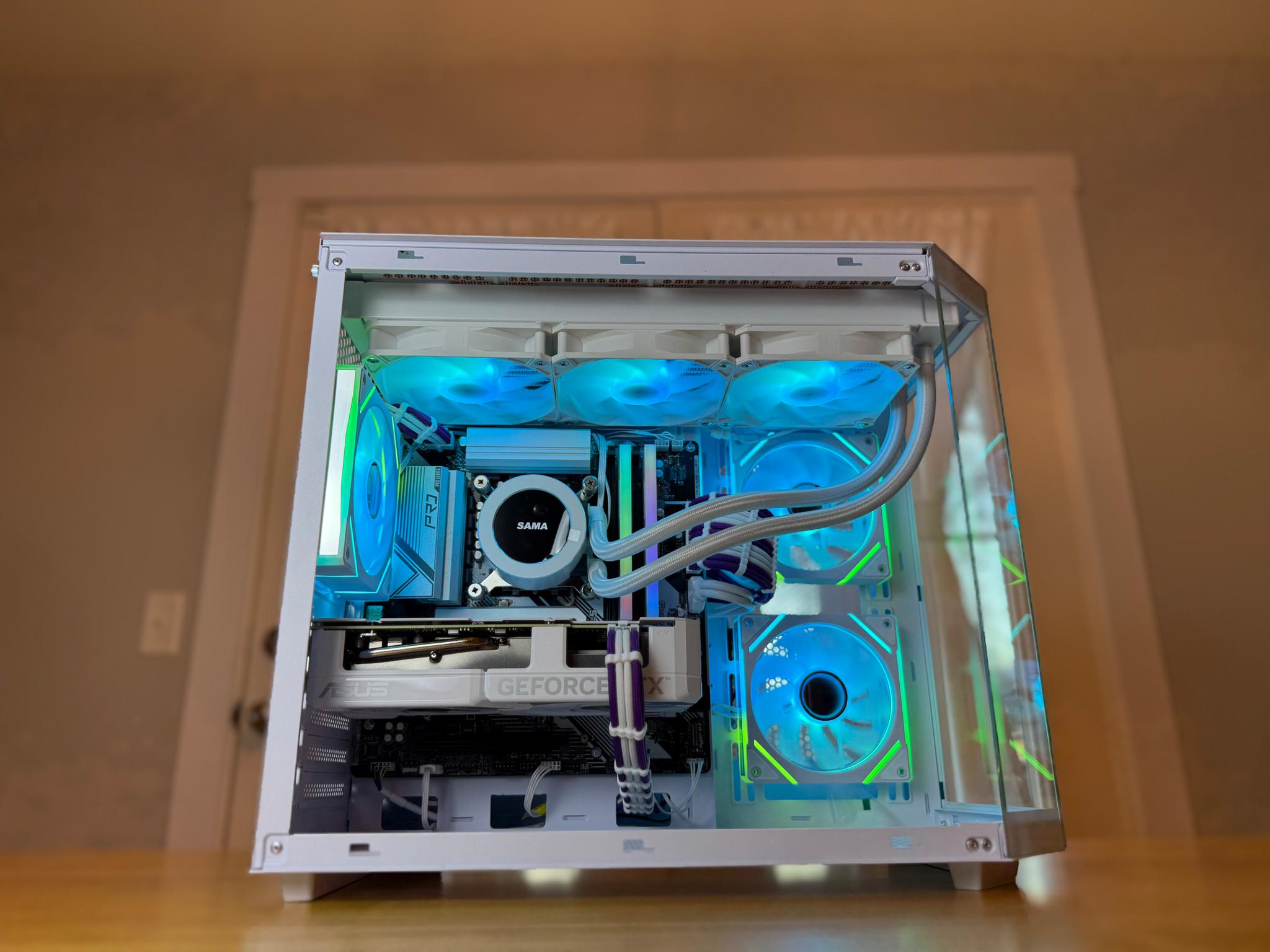 Commission: RTX 4070, i9 12900k Gaming PC