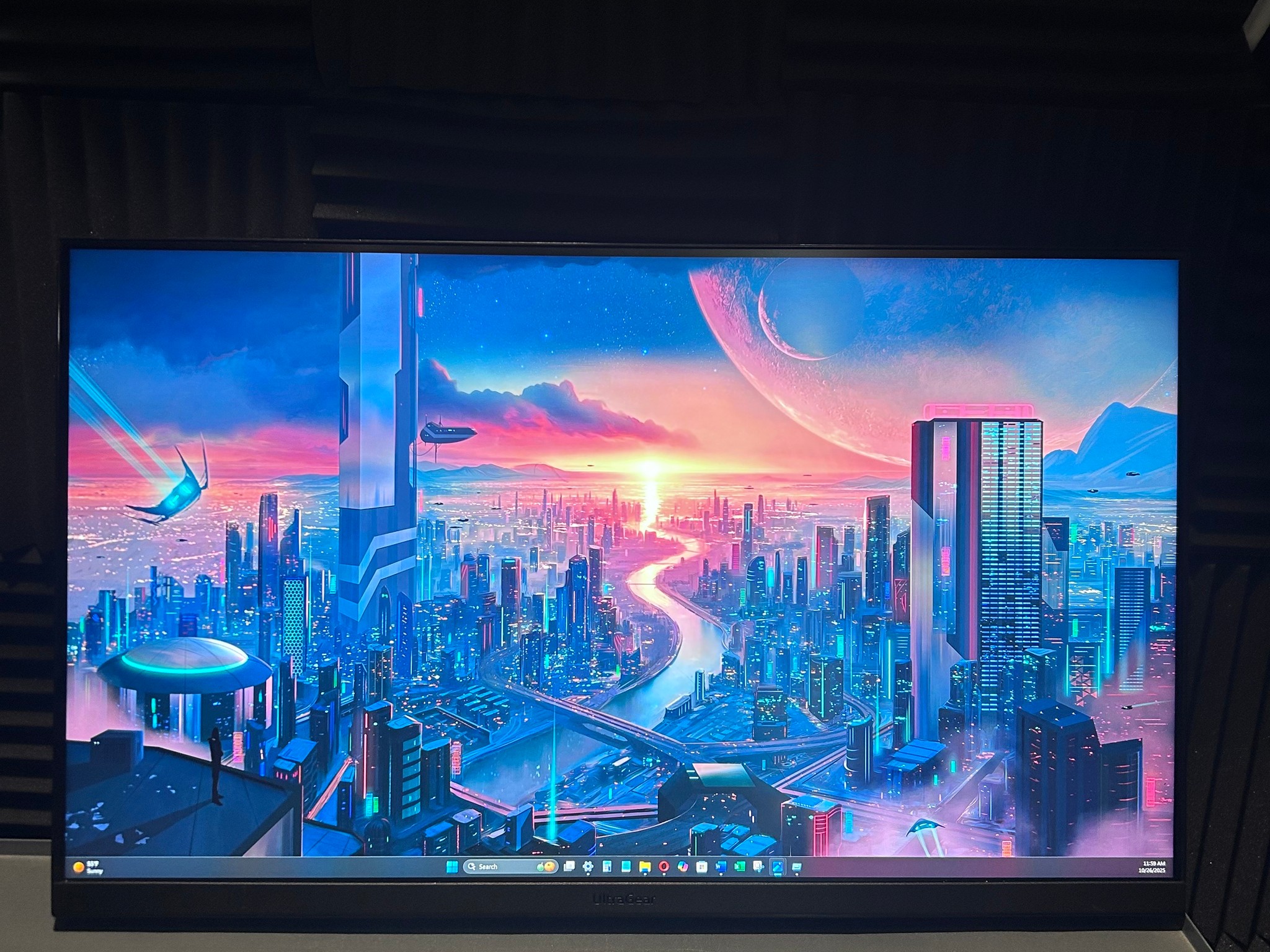 LG 32 Inch UltraGear™ 4K UHD 1ms 144Hz Gaming Monitor