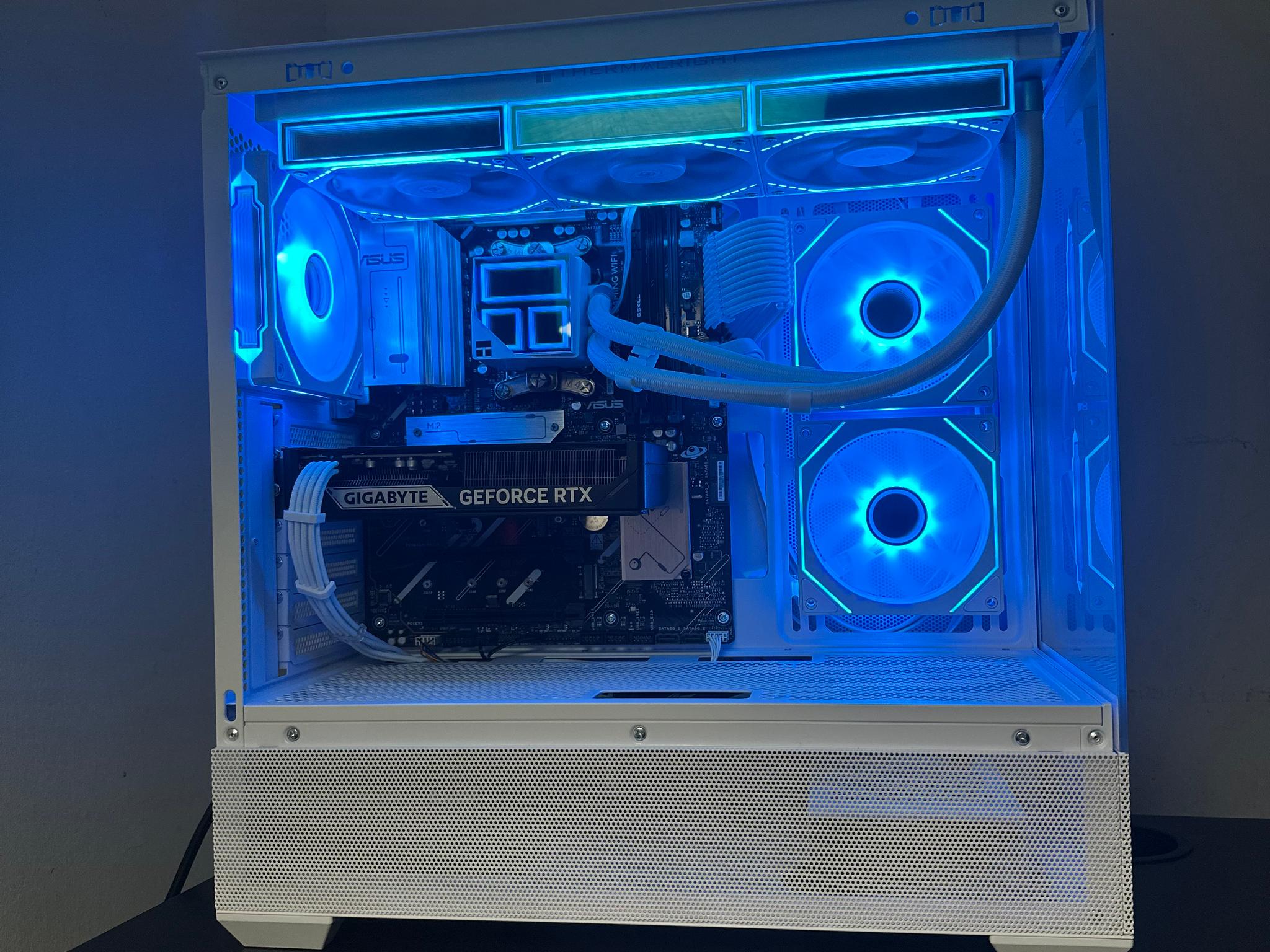White WiFi Gaming PC | R5 7600x | RTX 5060 Ti | 1TB SSD