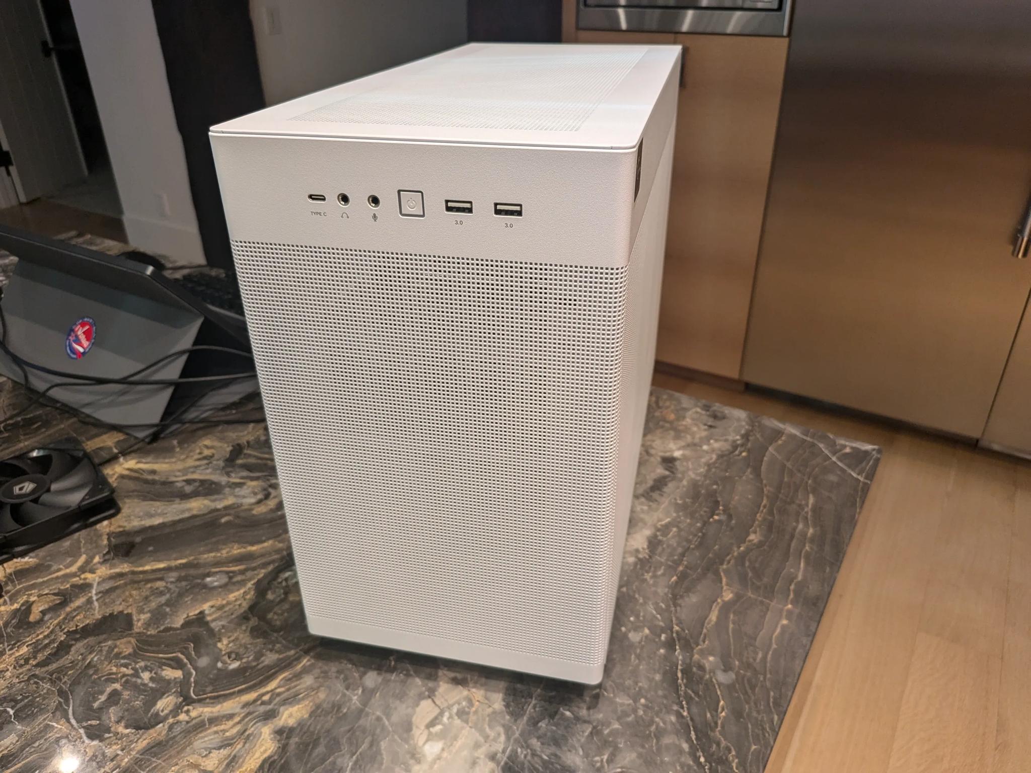 ASUS Prime Gaming PC - Ryzen 5 7500F, AMD Radeon RX 7600XT, 32 GB DDR5, 2 TB