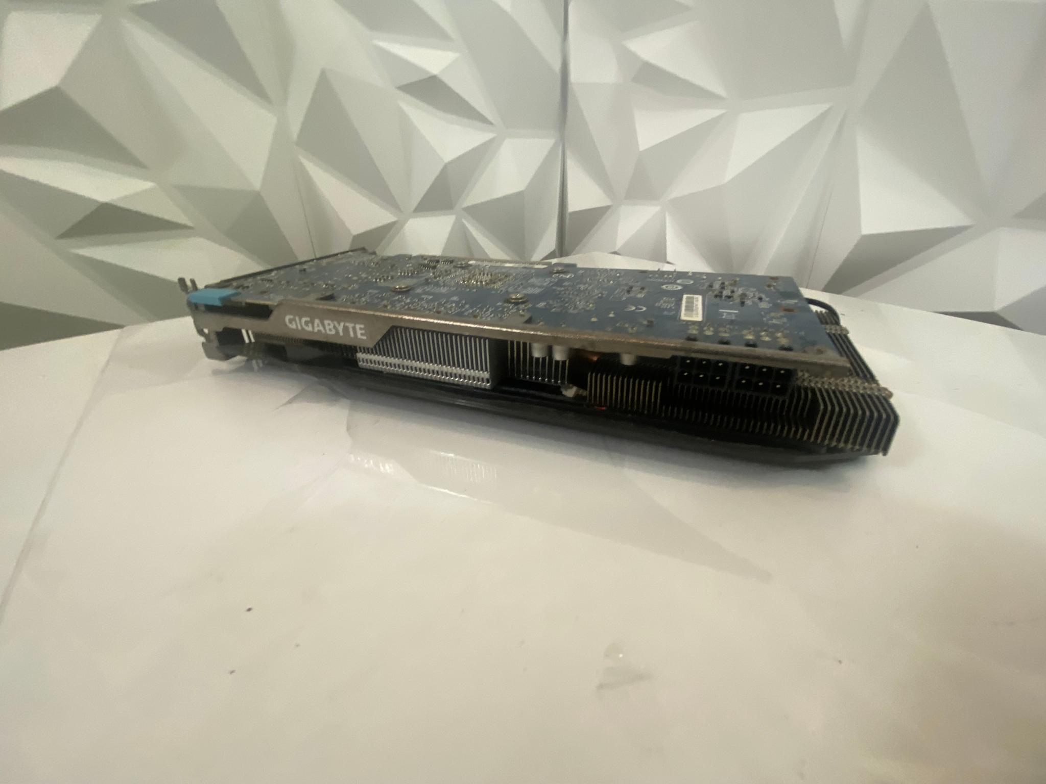 Gigabyte GeForce GTX 670 2GB GDDR5 Graphics Card – Used, Tested
