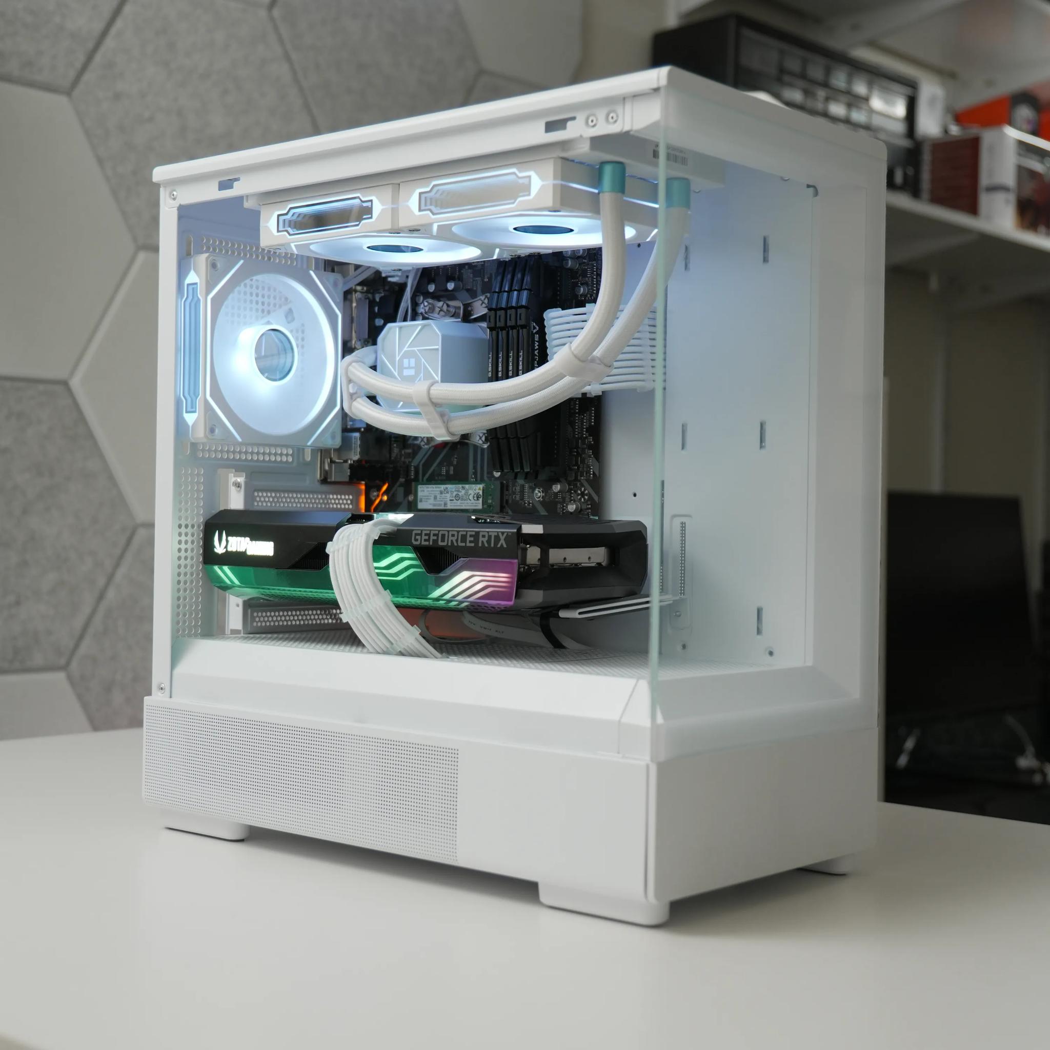 Water Cooled Gaming PC | Ryzen 5 5600x | RTX 3070 | 32GB RAM | WIN 11 | WIFI |