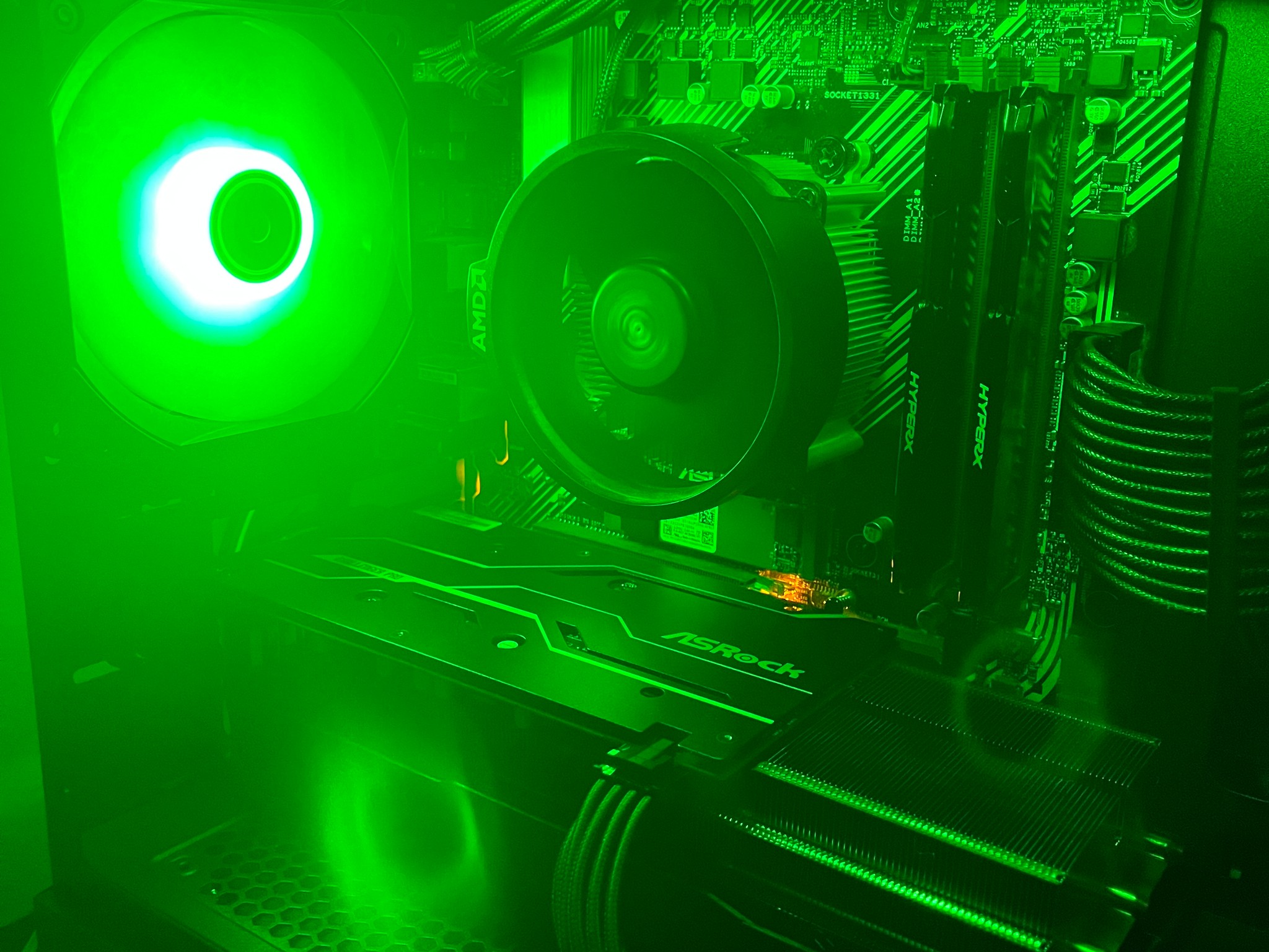 Gaming PC — Ryzen 5 3600 / RX 5600 XT / 16GB RAM / 512GB NVMe