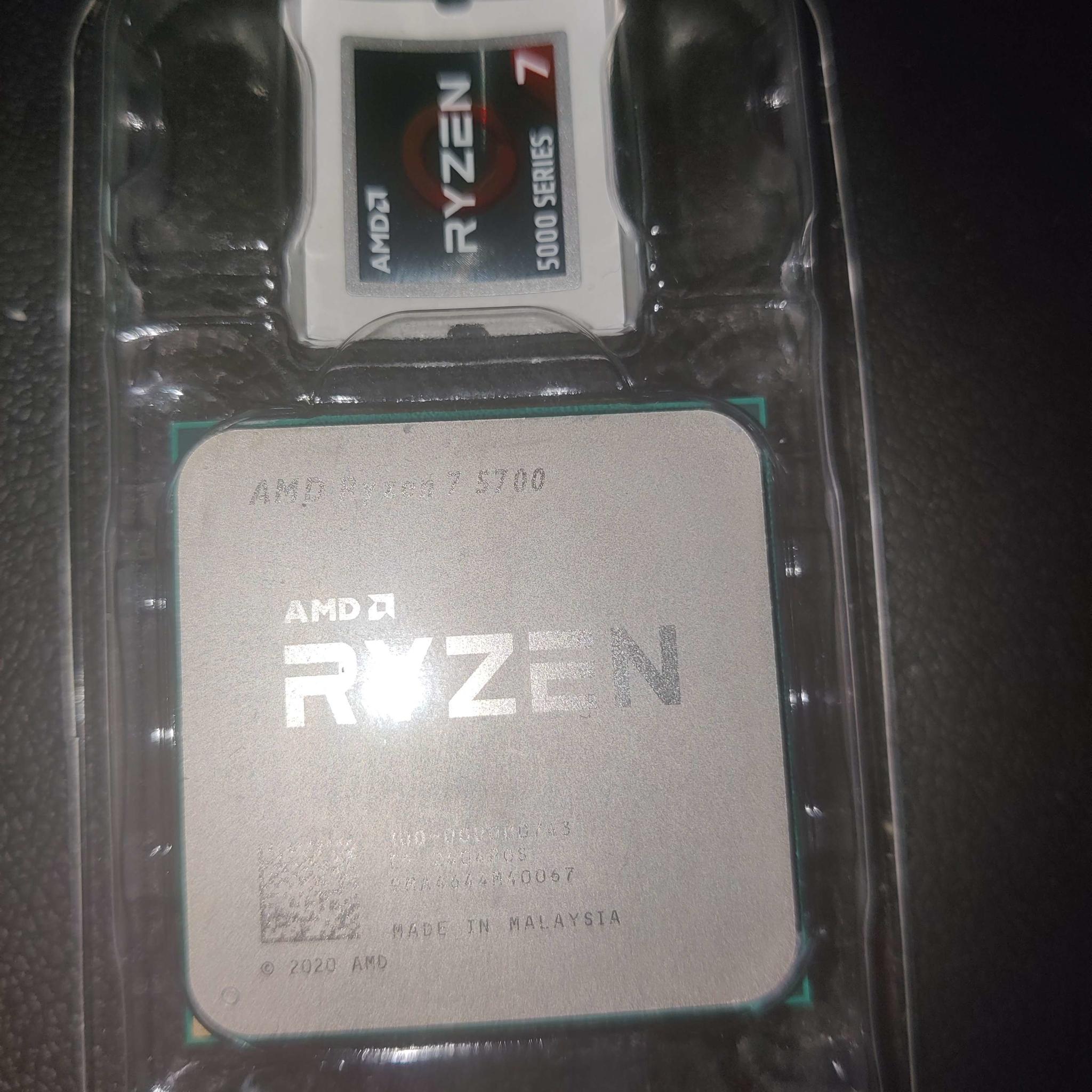 AMD Ryzen 7 5700