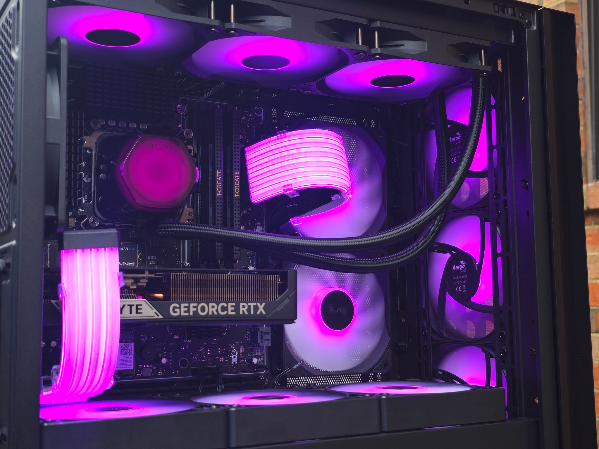 🌃 Nvidia 5060 Ti 16GB • Intel 245KF • 32GB DDR5 RAM • 1TB SSD • Wi-Fi • Plug n' Play Gaming PC