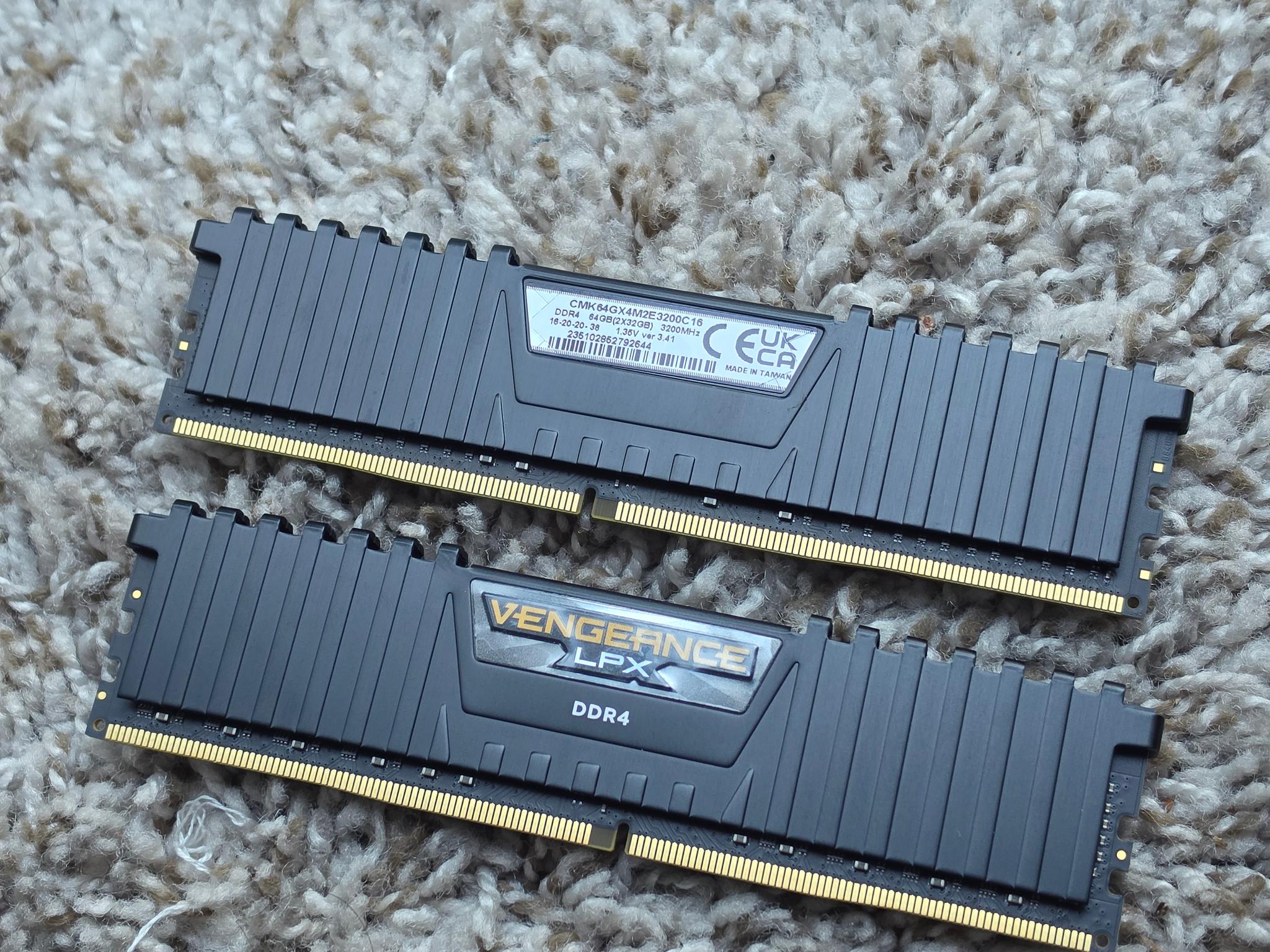 64GB (2x32) DDR4 RAM 3200 Mhz CL 16 Corsair Vengeance