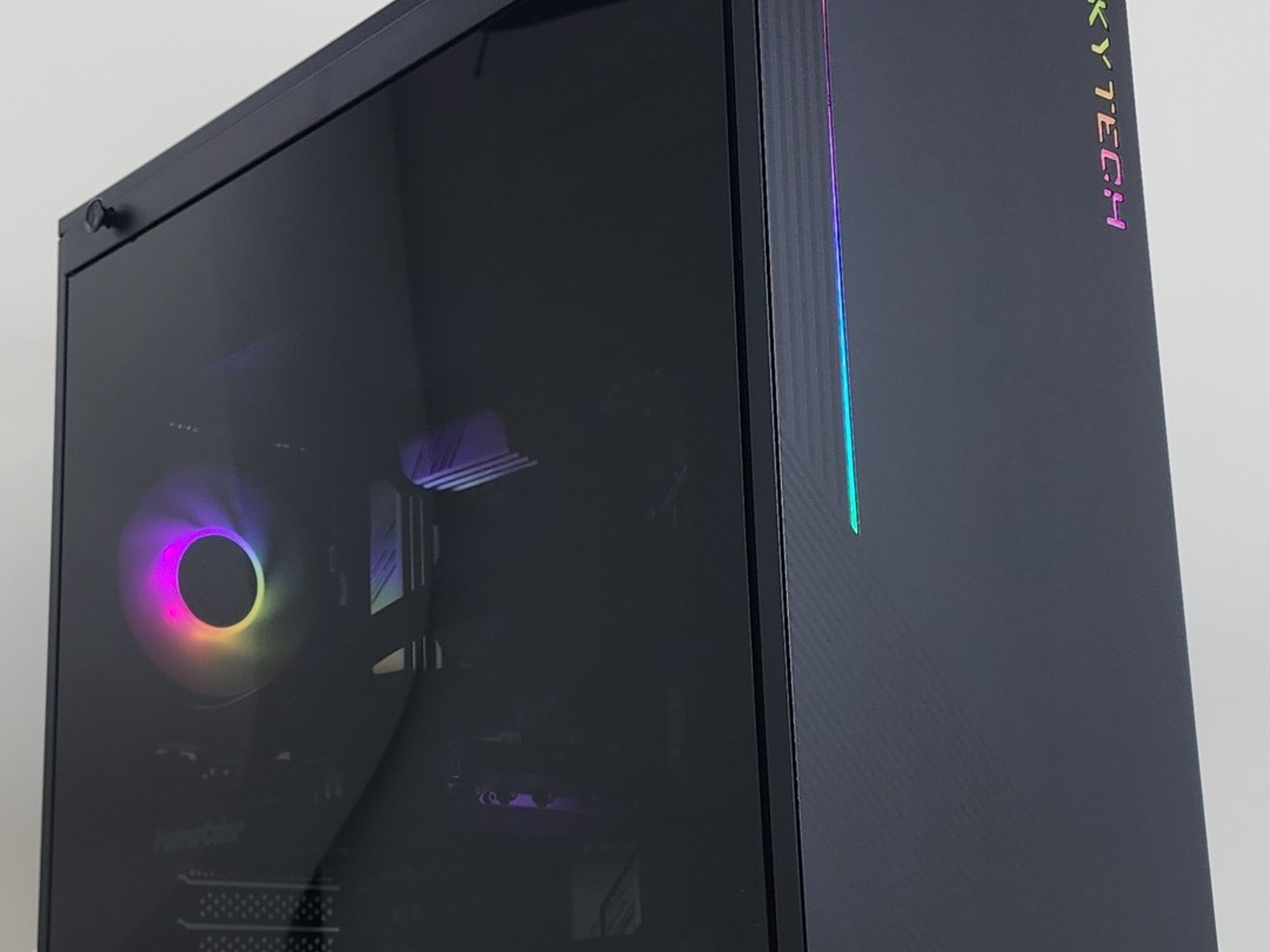 Gaming PC Ryzen 7 3700X 16GB RAM 500GB SSD RX 5700 8GB Windows 11 Computer