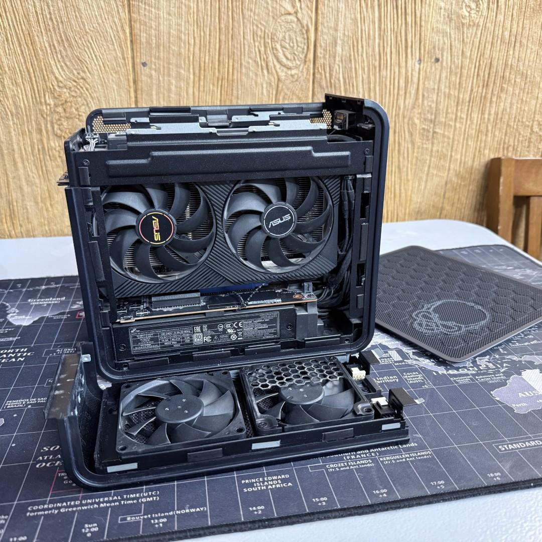 Intel Nuc 9 Extreme (NUC9i7QNX), i7-9750H 6C/12T, 32GB Ram, RTX 3060 TI, 500GB (Boot) / 1TB (Data)