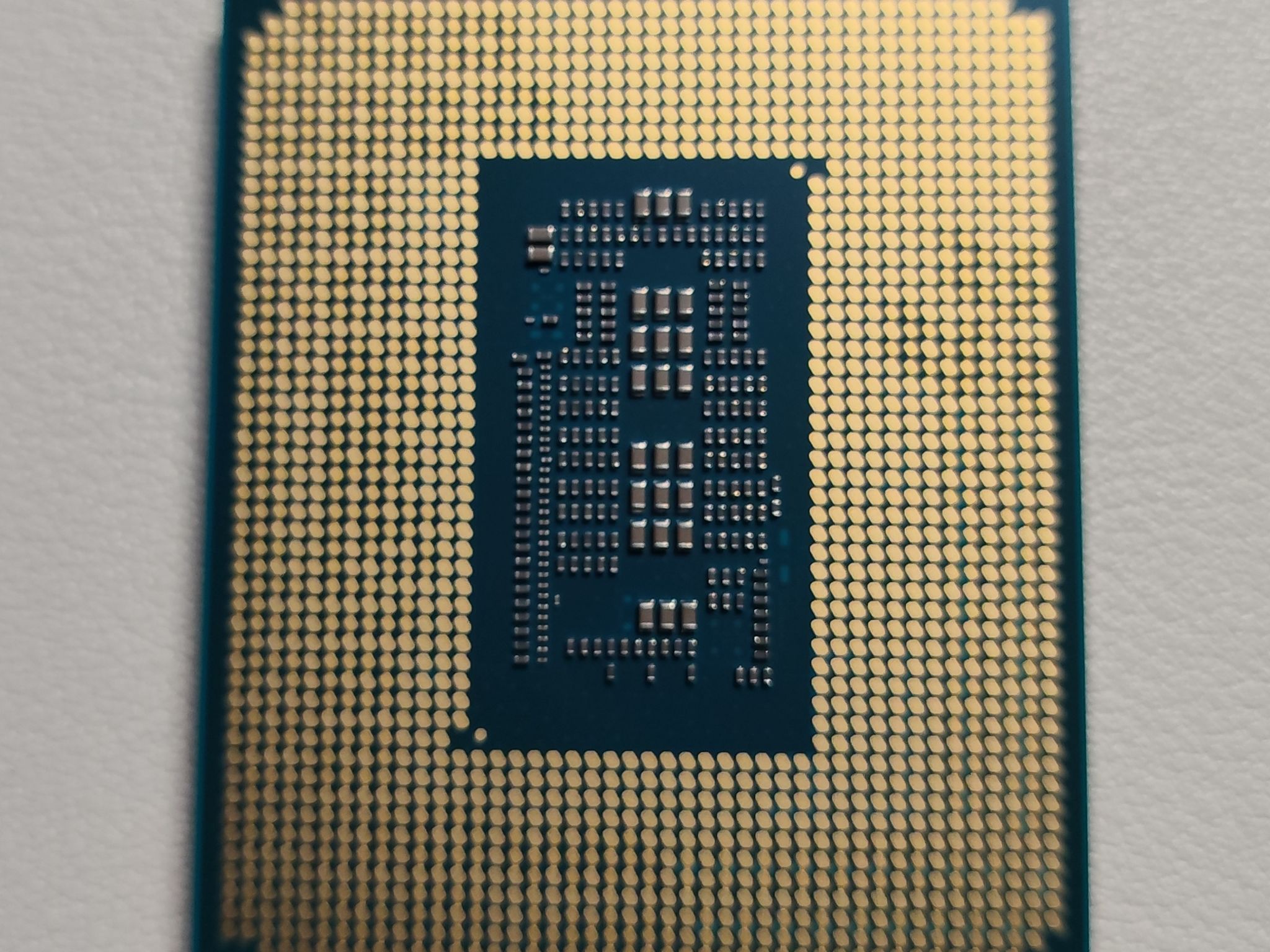 Intel Core i5-12600KF