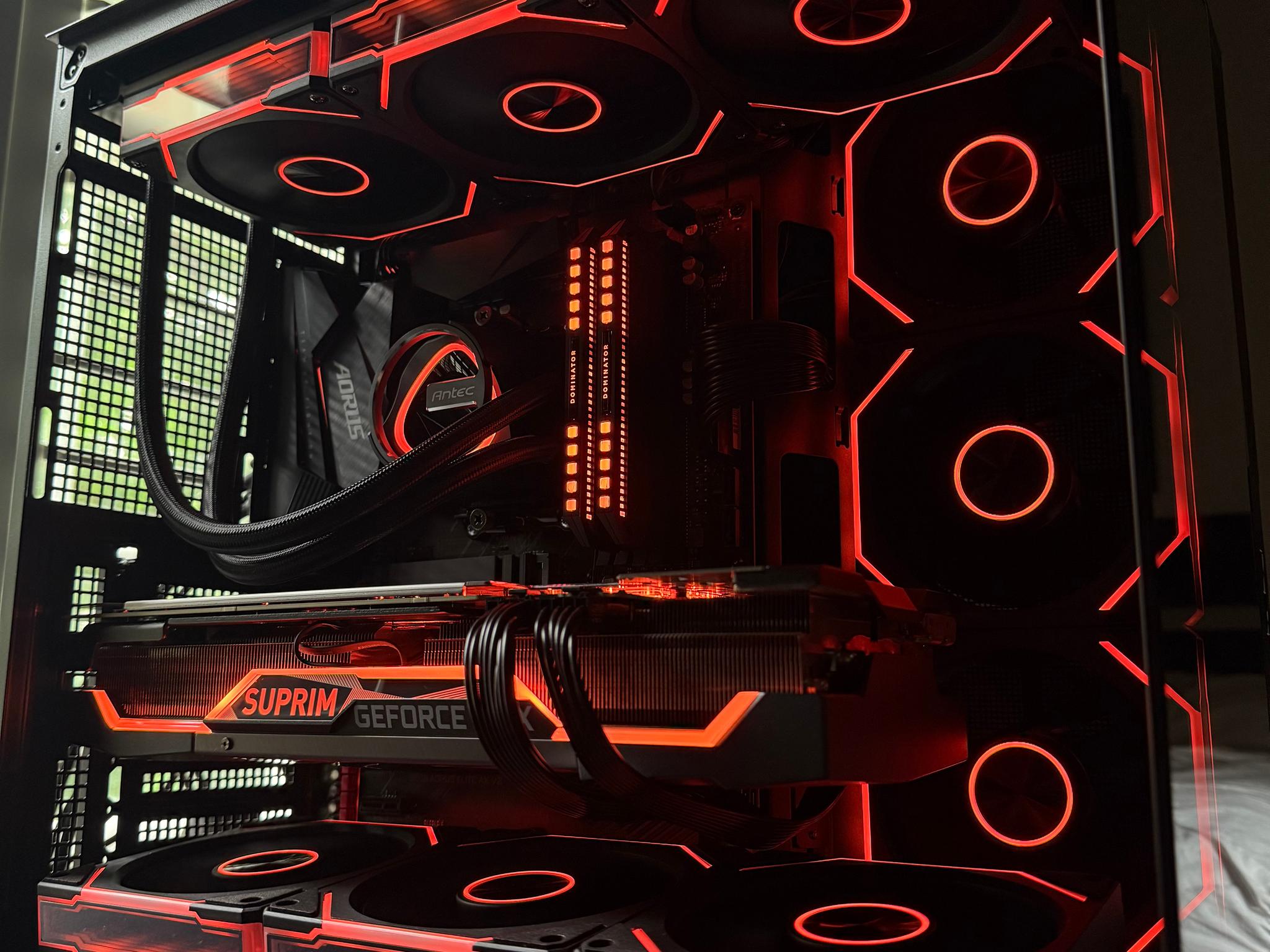 High-End Gaming PC | Ryzen 7 5800X | MSI Suprim X RTX 3070 | 32GB Corsair Dominator Ram