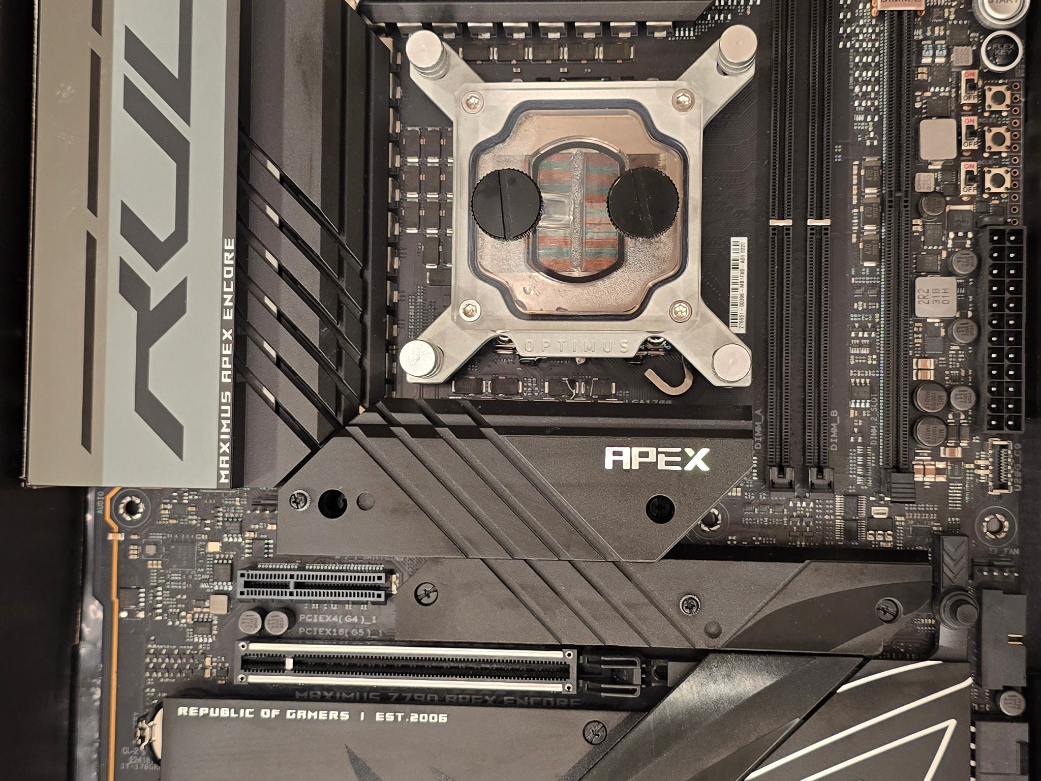 ASUS ROG MAXIMUS APEX ENCORE Z790 w/ Intel 14900KS & G.SKILL 48GB DDR5-8400