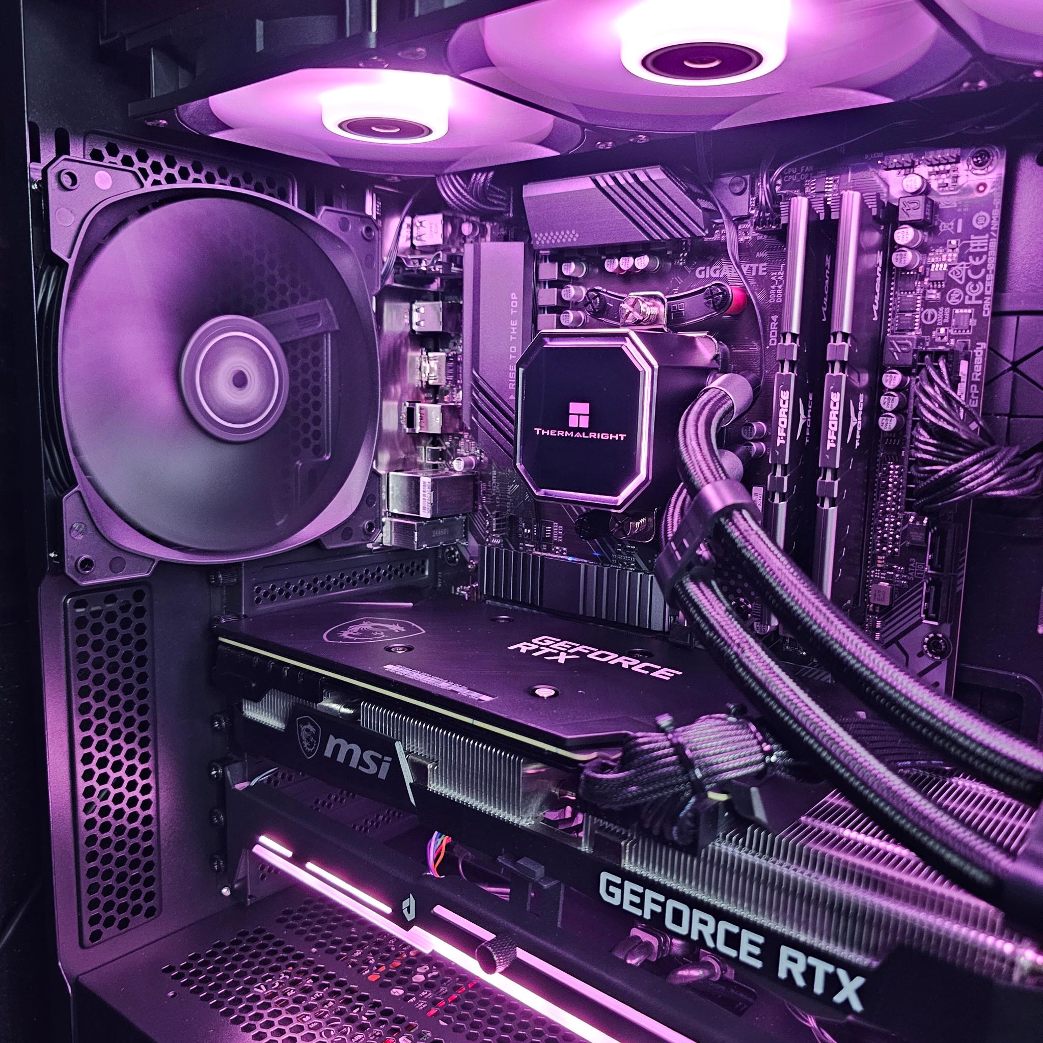 903 Lightup! Ryzen 7 3700X | RTX 3070 | 16GB DDR4 | 1TB SSD | Windows 11 | Gaming PC