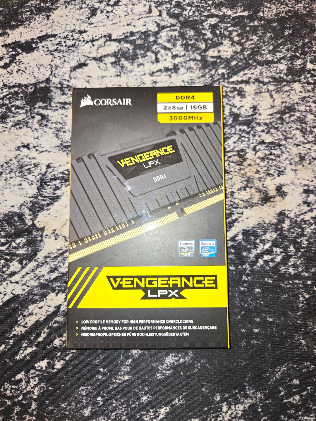 Corsair Kit de memória DRAM Vengeance LPX 32 GB (2 x 16 GB) 2133 MHz