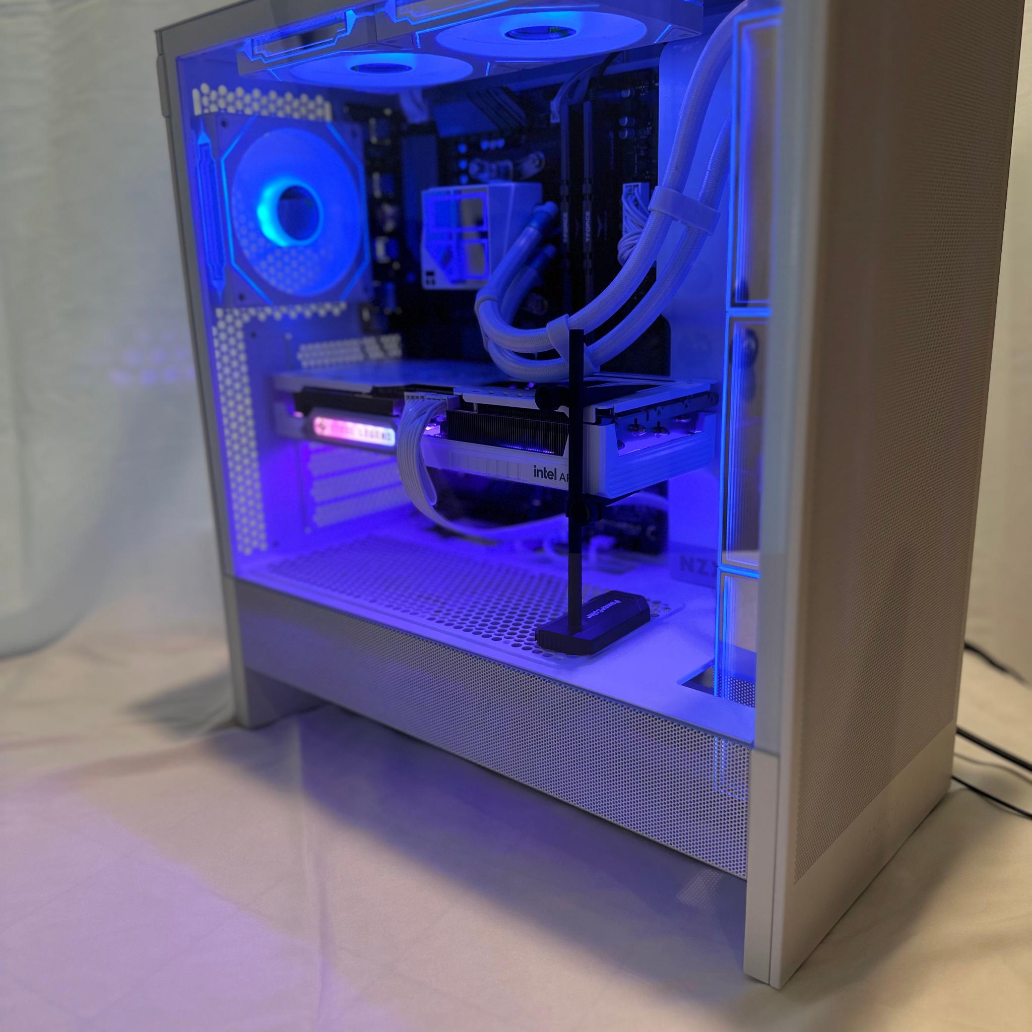 R7 5700X3D / ASRock Steel Legend OC Edition (Intel) ARC B580 12GB - Mid Tower Gaming PC
